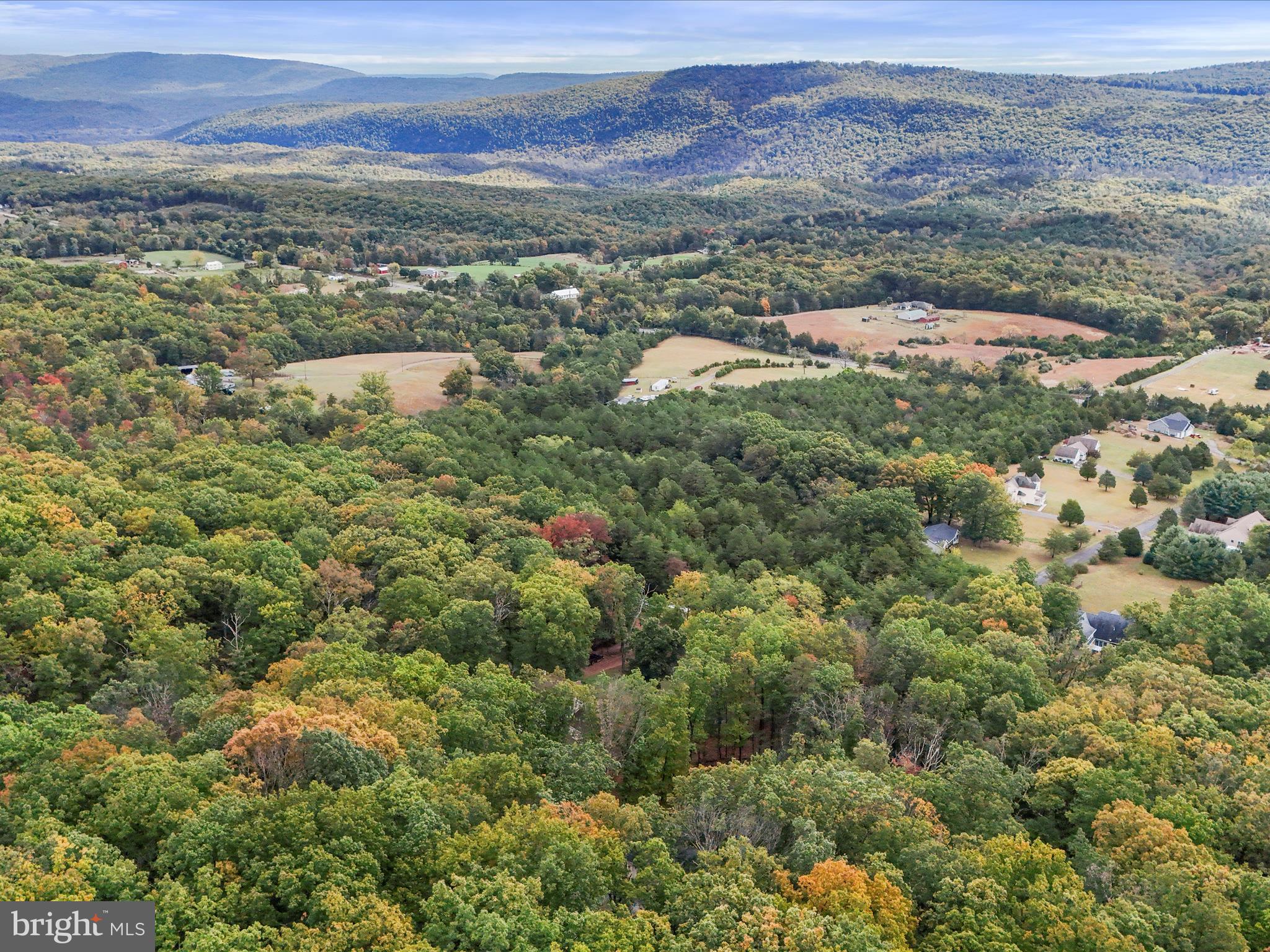 MONUMENT HILL - Residential