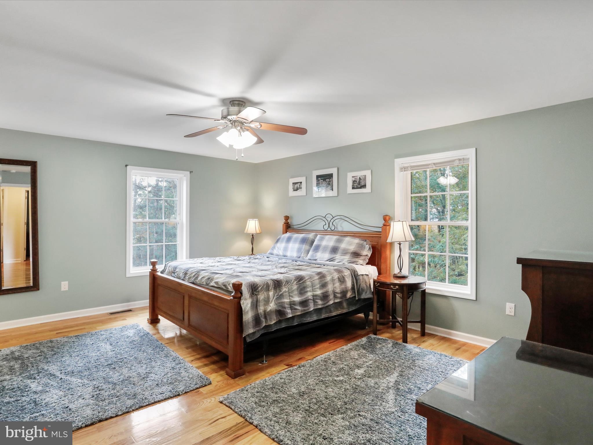 MONUMENT HILL - Residential