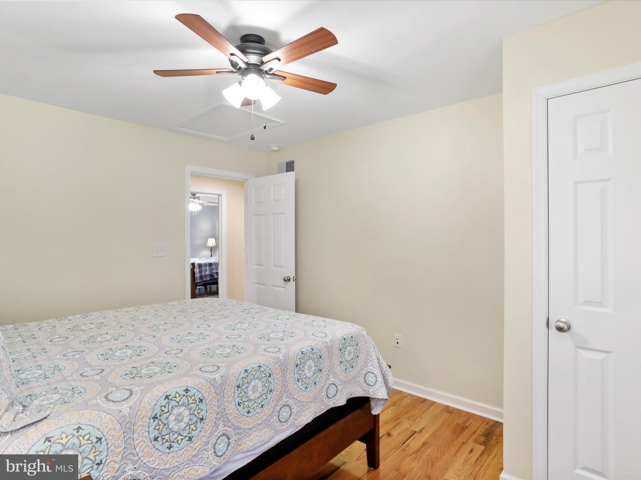 MONUMENT HILL - Residential