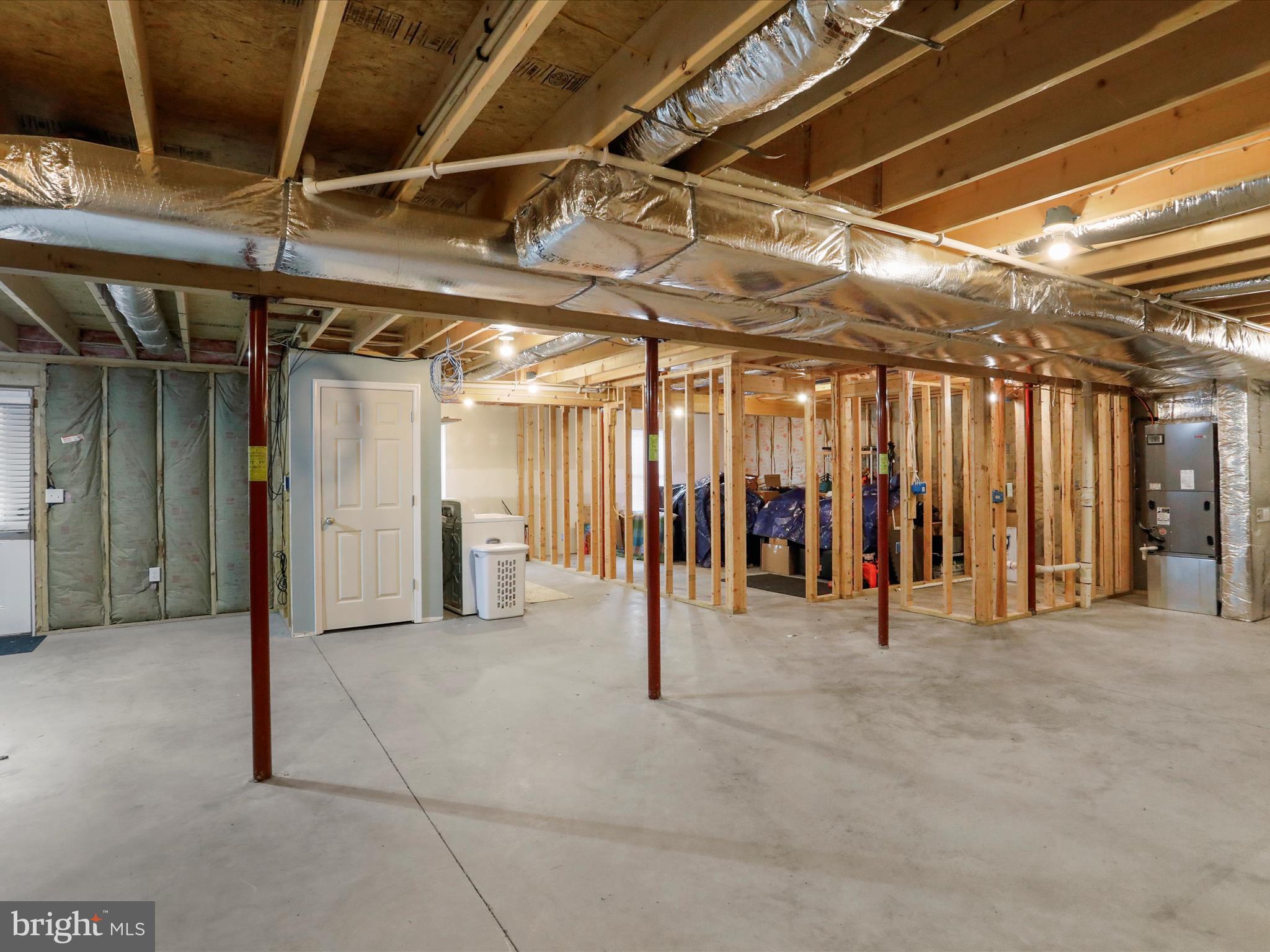 MONUMENT HILL - Residential