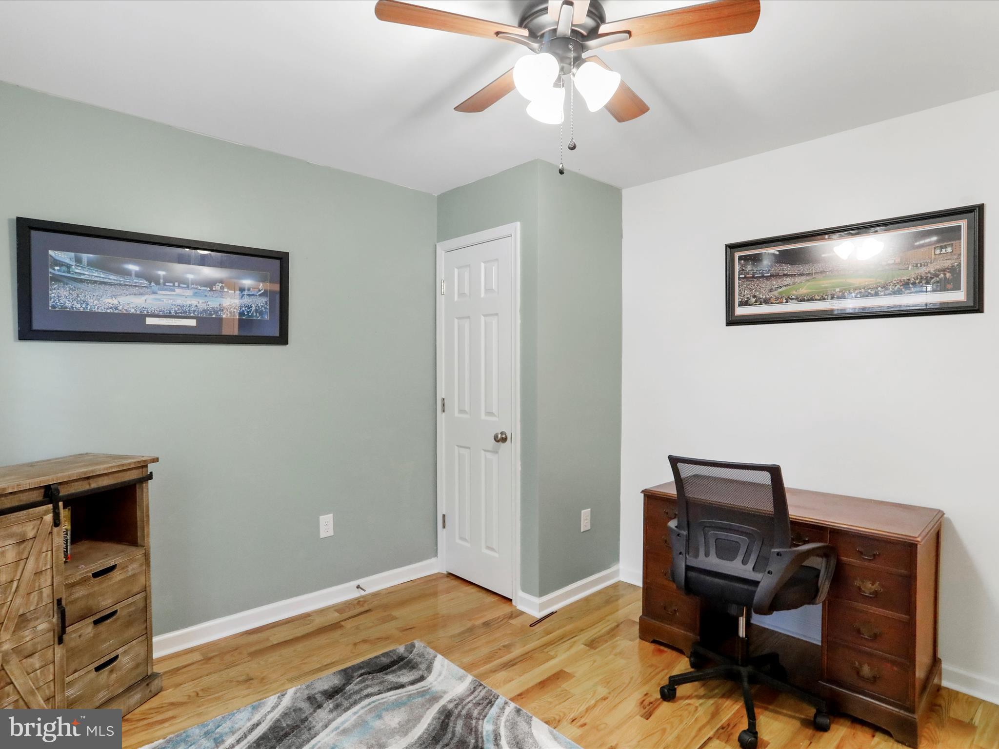 MONUMENT HILL - Residential