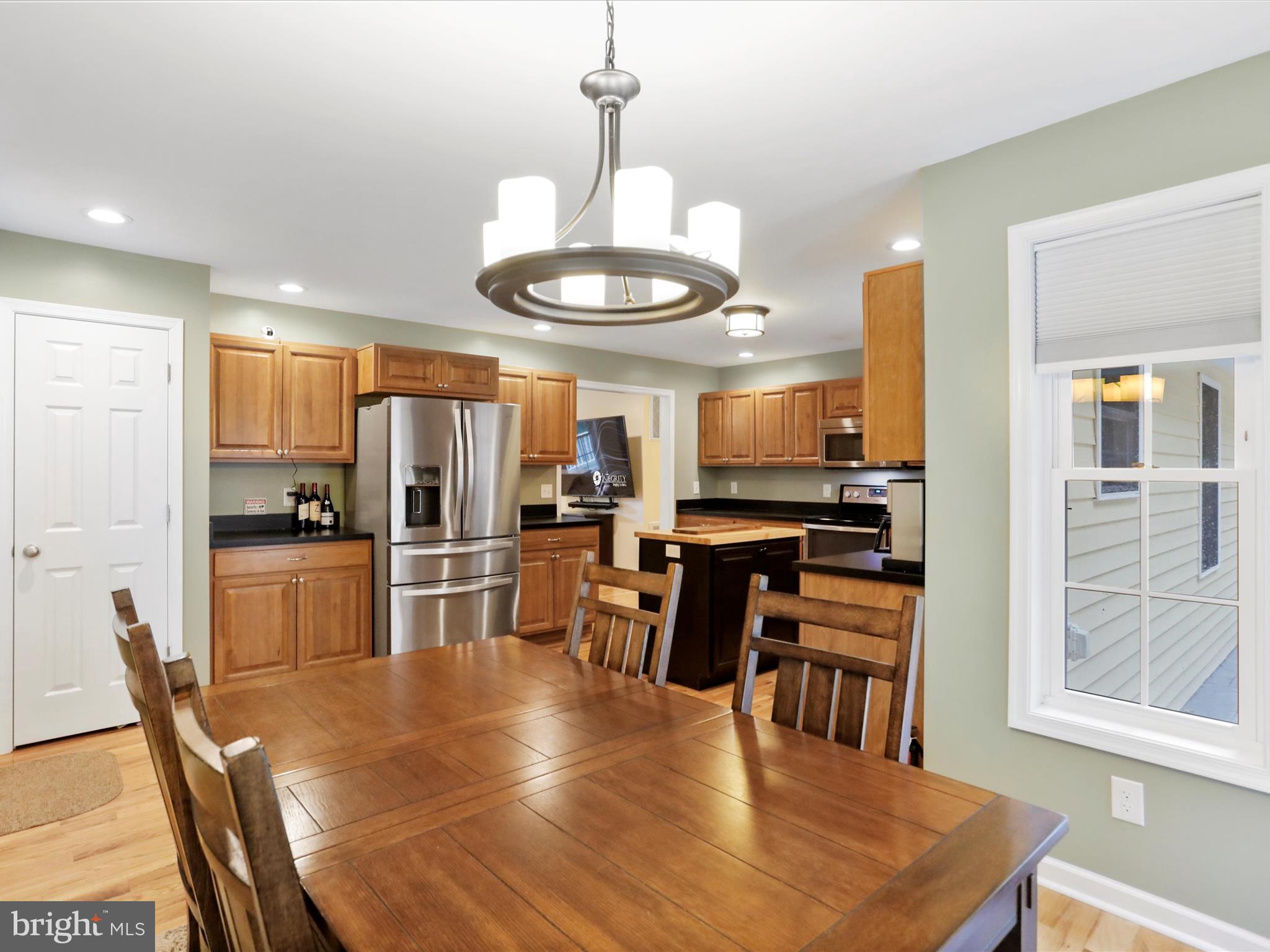 MONUMENT HILL - Residential