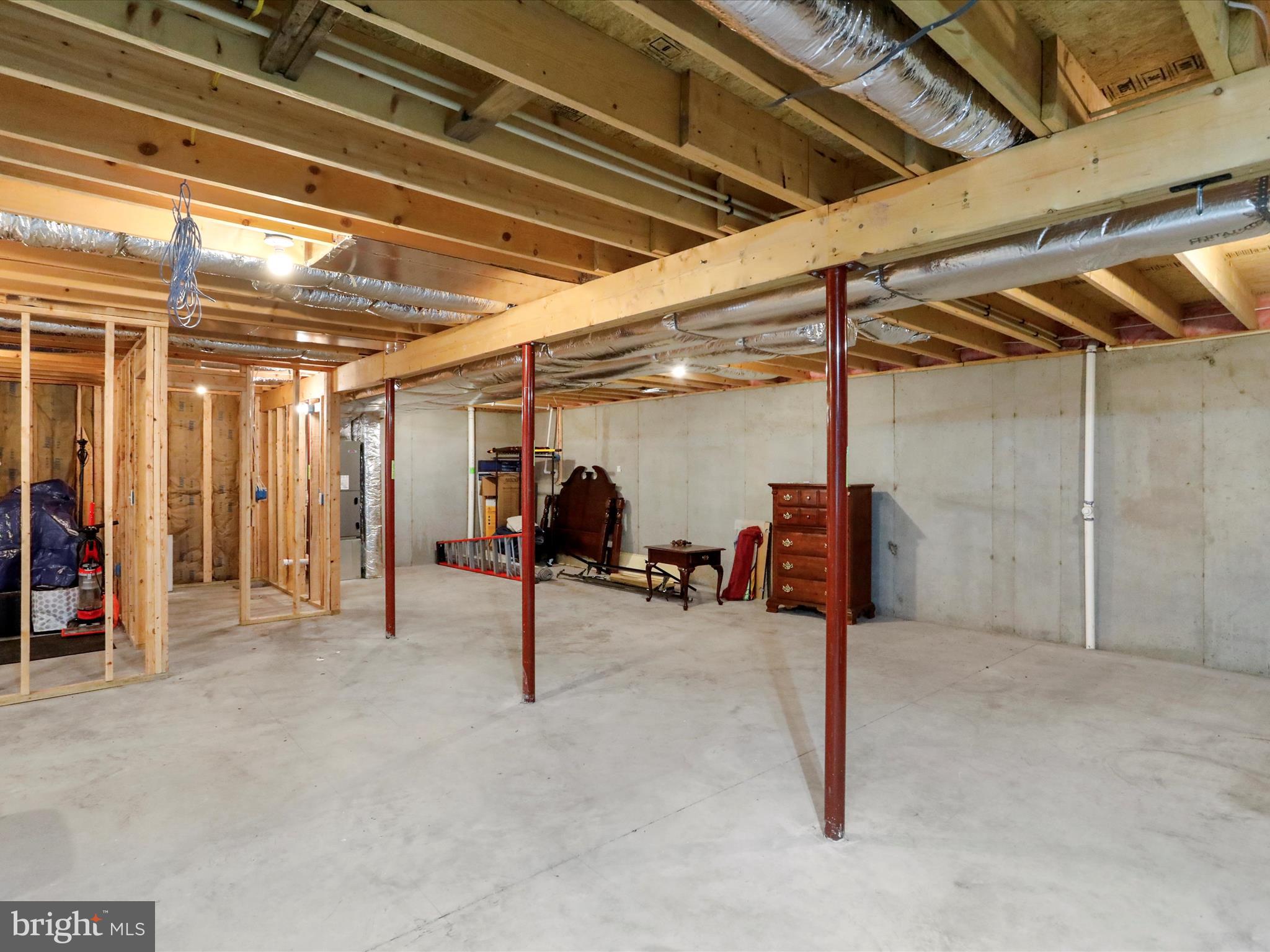 MONUMENT HILL - Residential