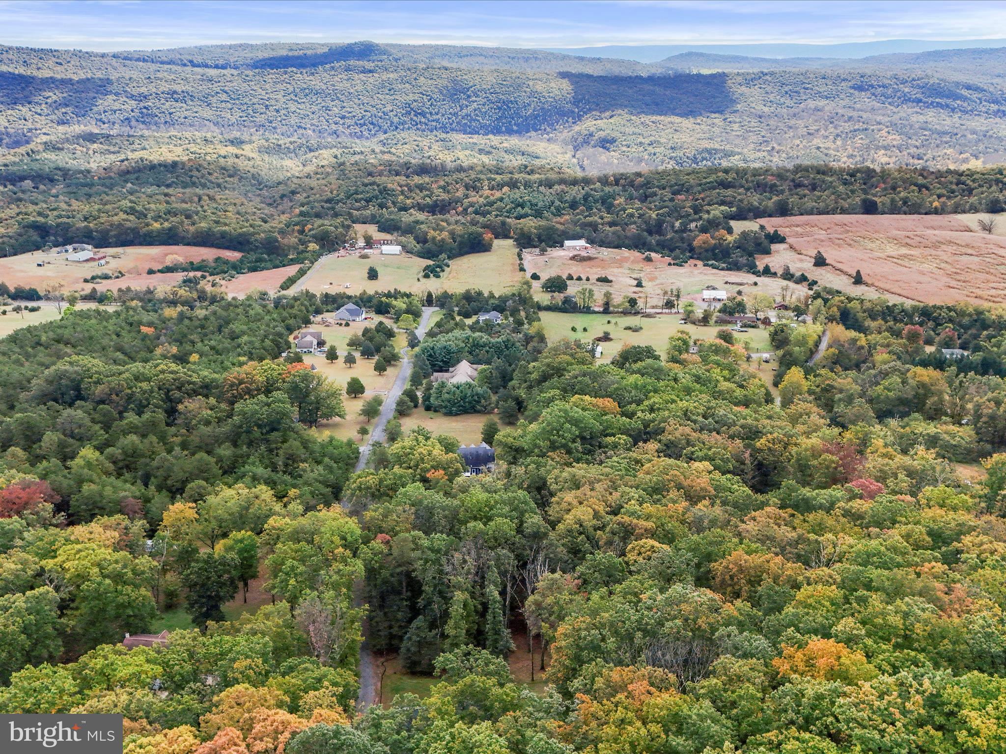 MONUMENT HILL - Residential