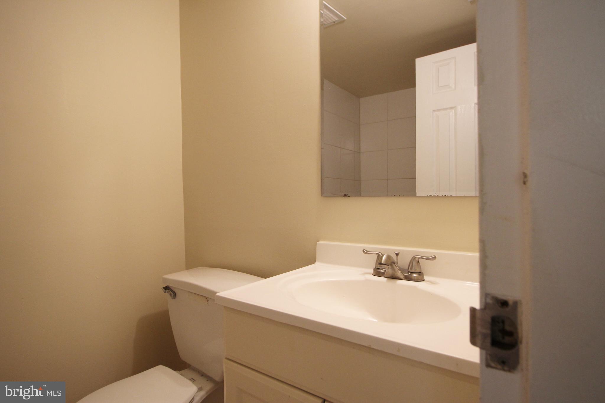 SHADOWOOD - Residential Lease