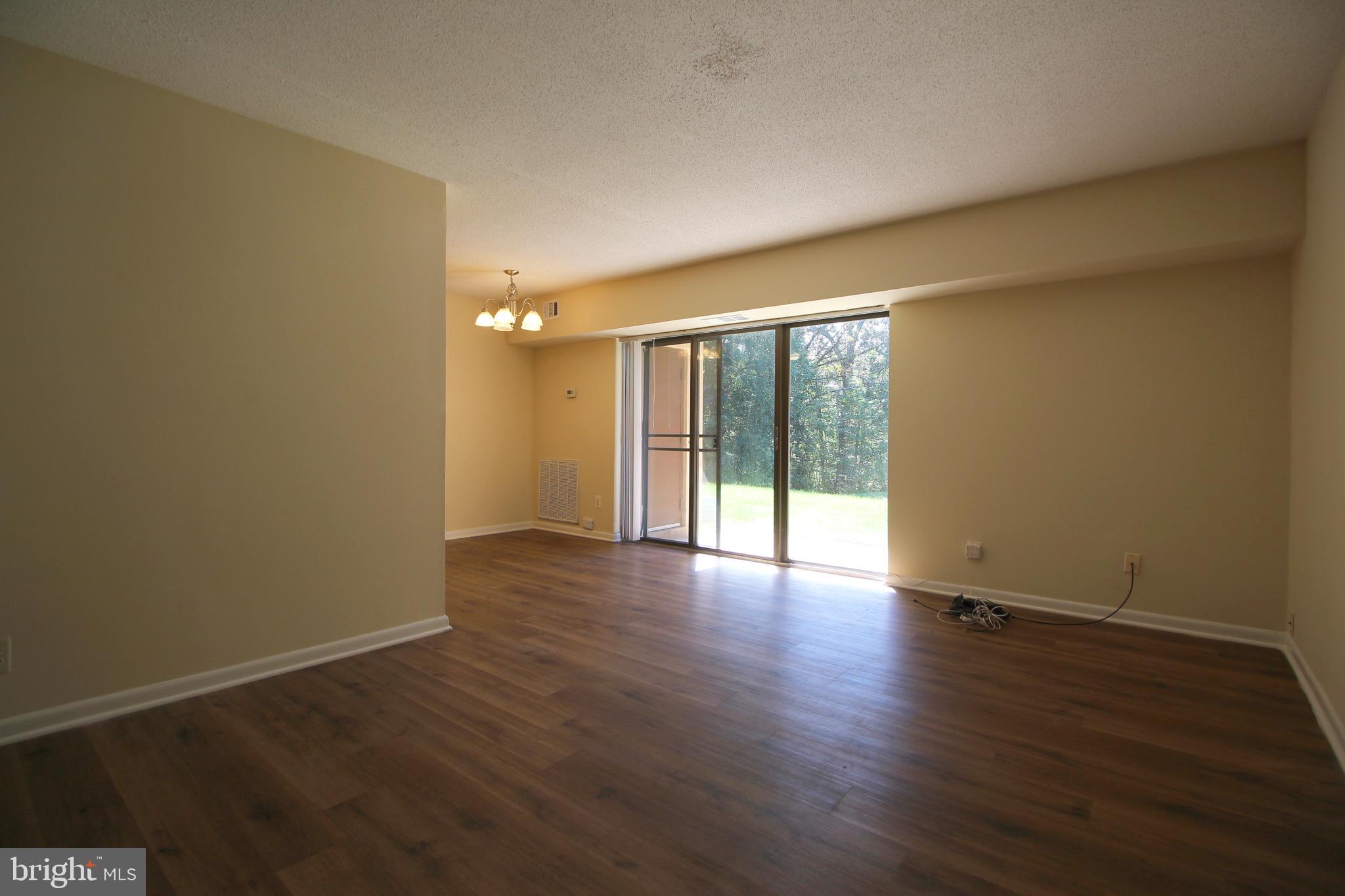 SHADOWOOD - Residential Lease