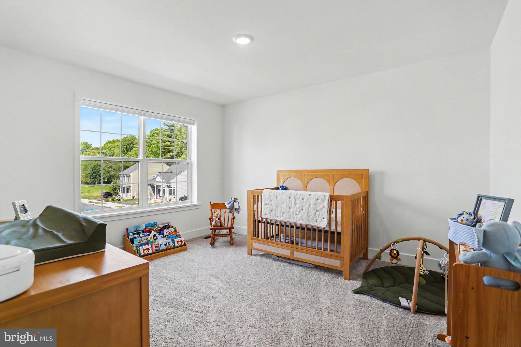 SUTTER'S MEADOW - Residential