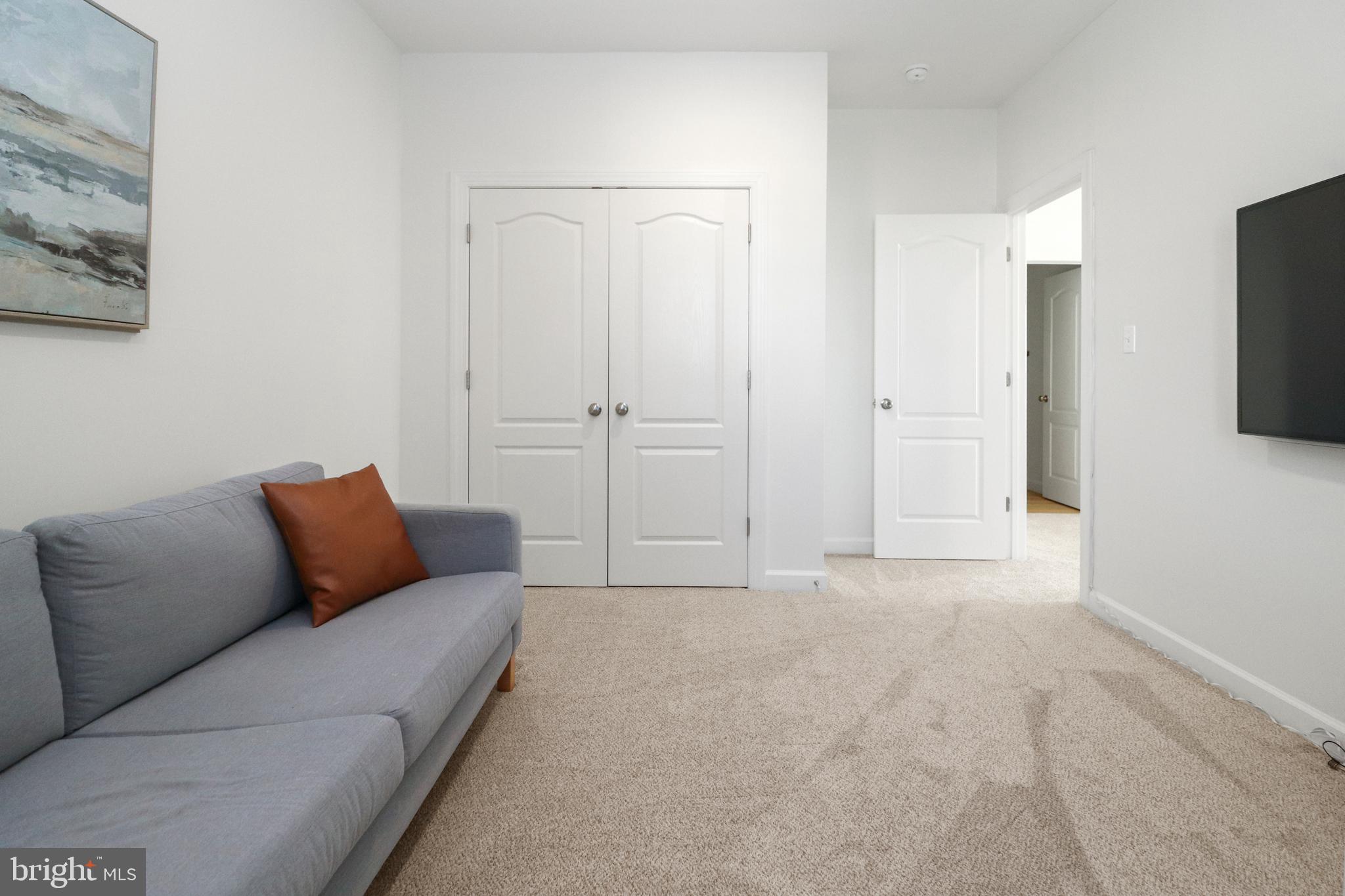 TREBURG - Residential