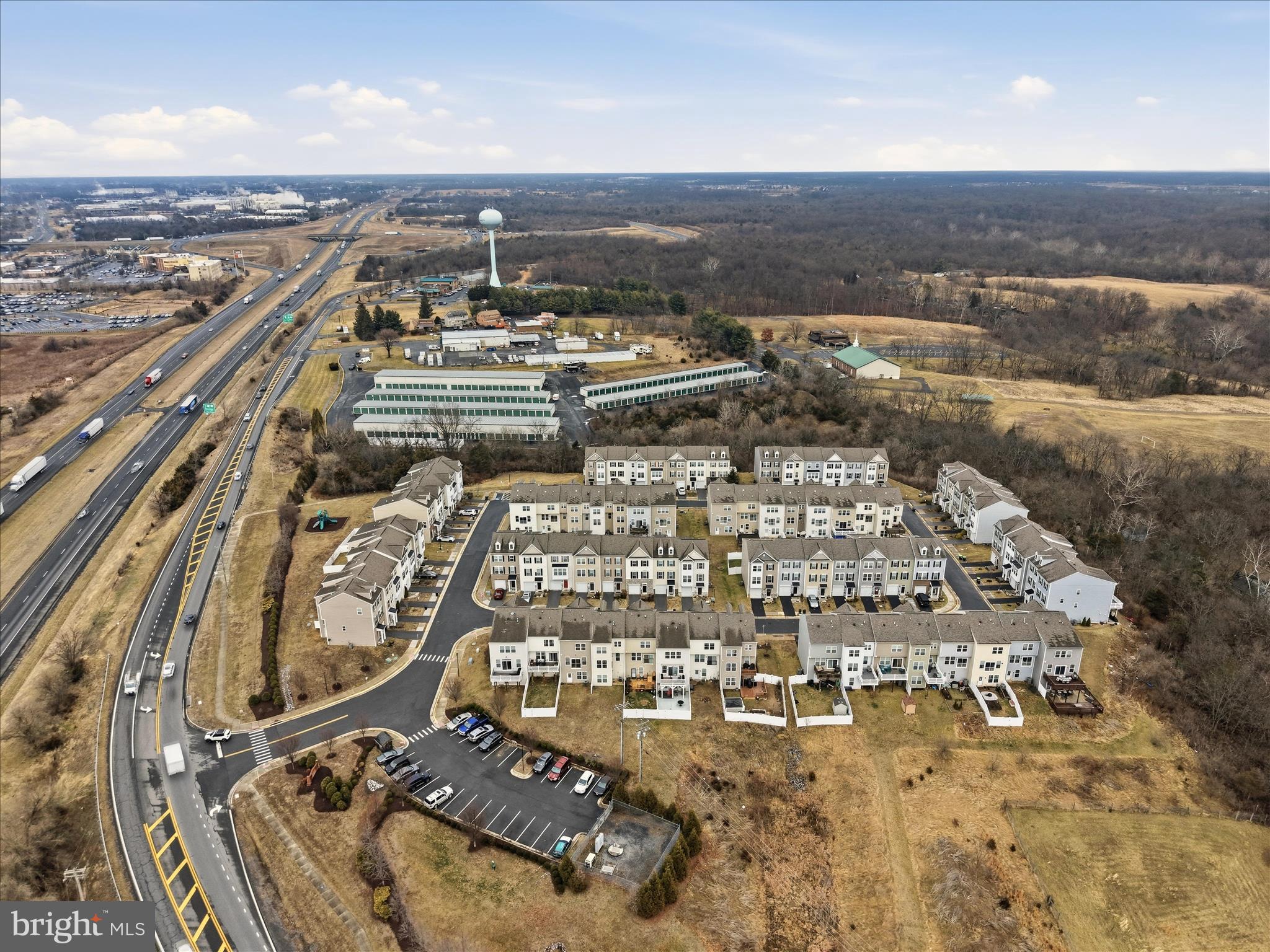 THE TOWNES AT TASKER - Residential