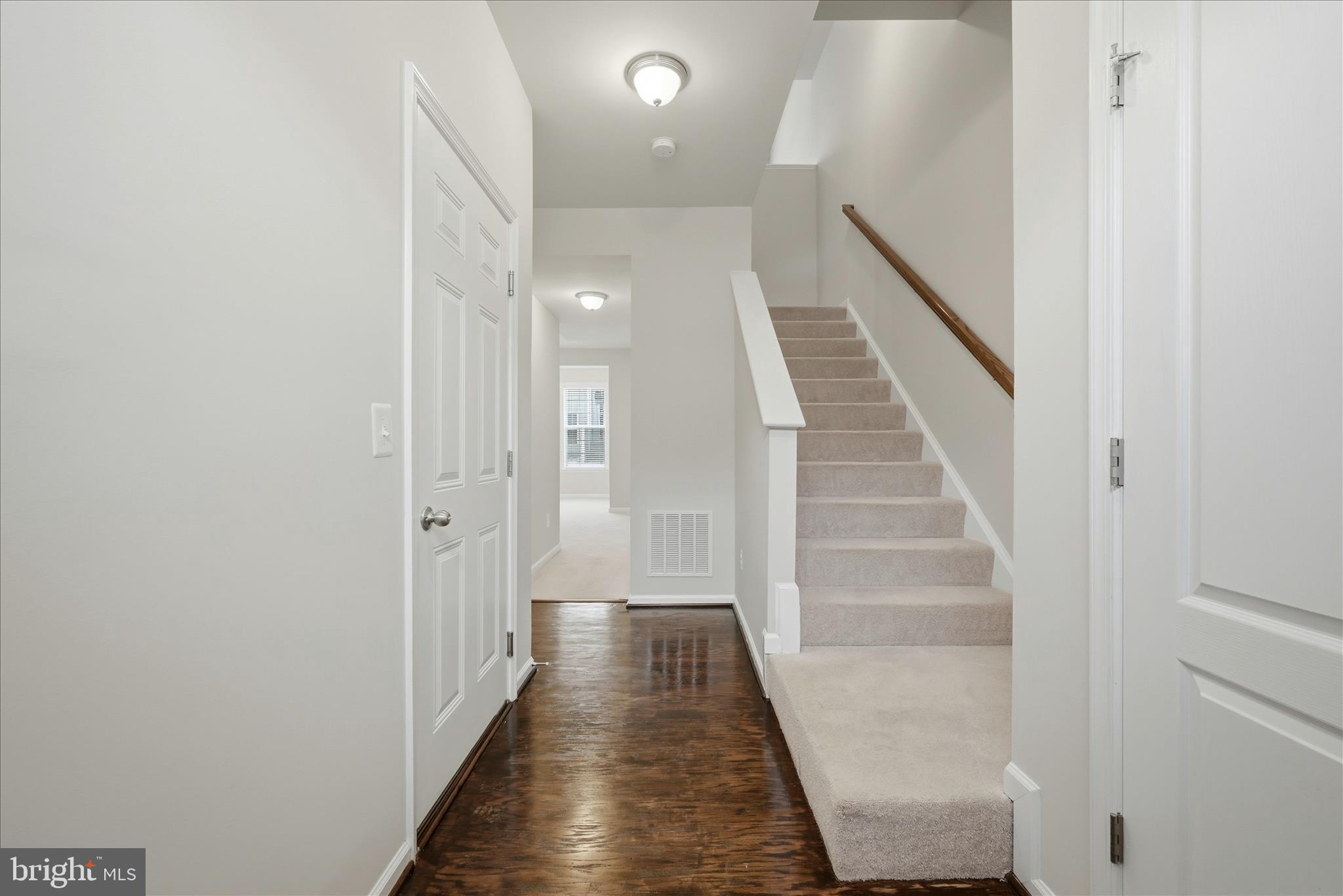 THE TOWNES AT TASKER - Residential