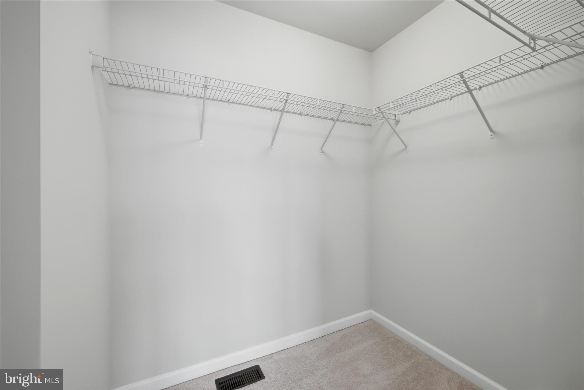 THE TOWNES AT TASKER - Residential