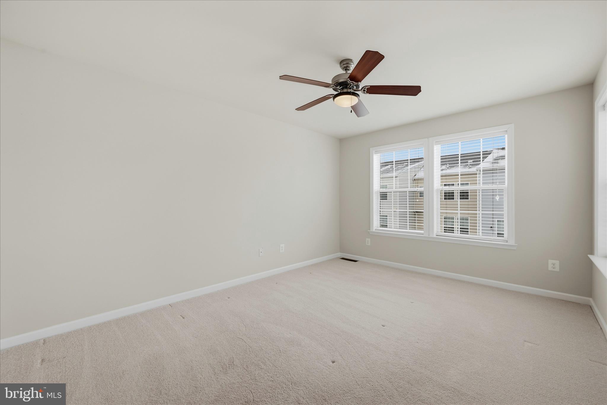 THE TOWNES AT TASKER - Residential