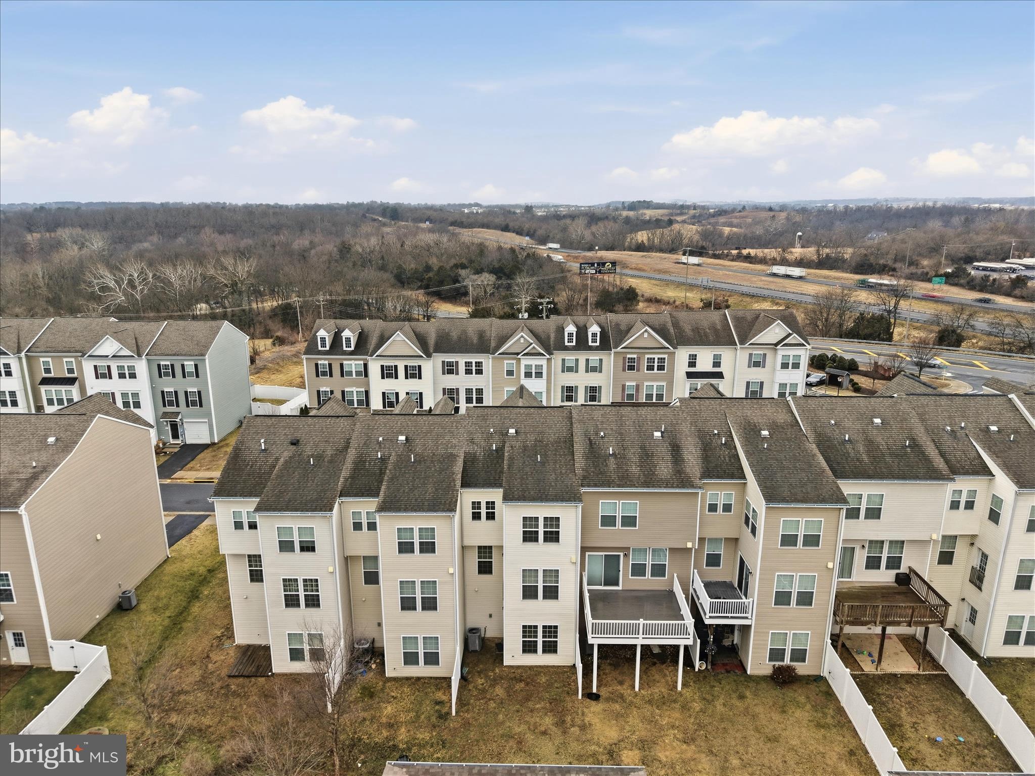 THE TOWNES AT TASKER - Residential