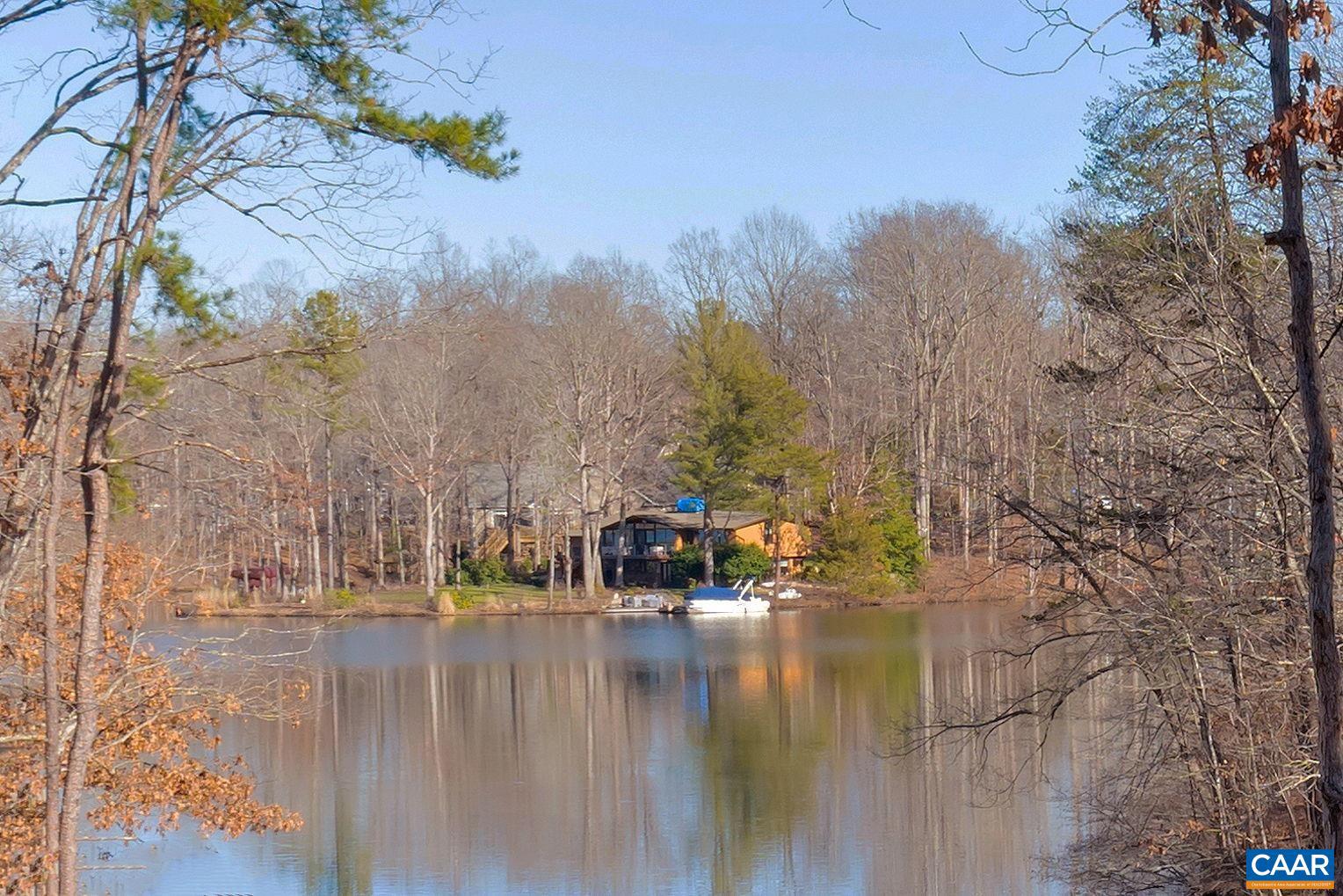 LAKE MONTICELLO - Residential