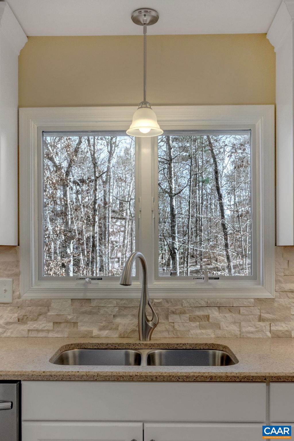 LAKE MONTICELLO - Residential