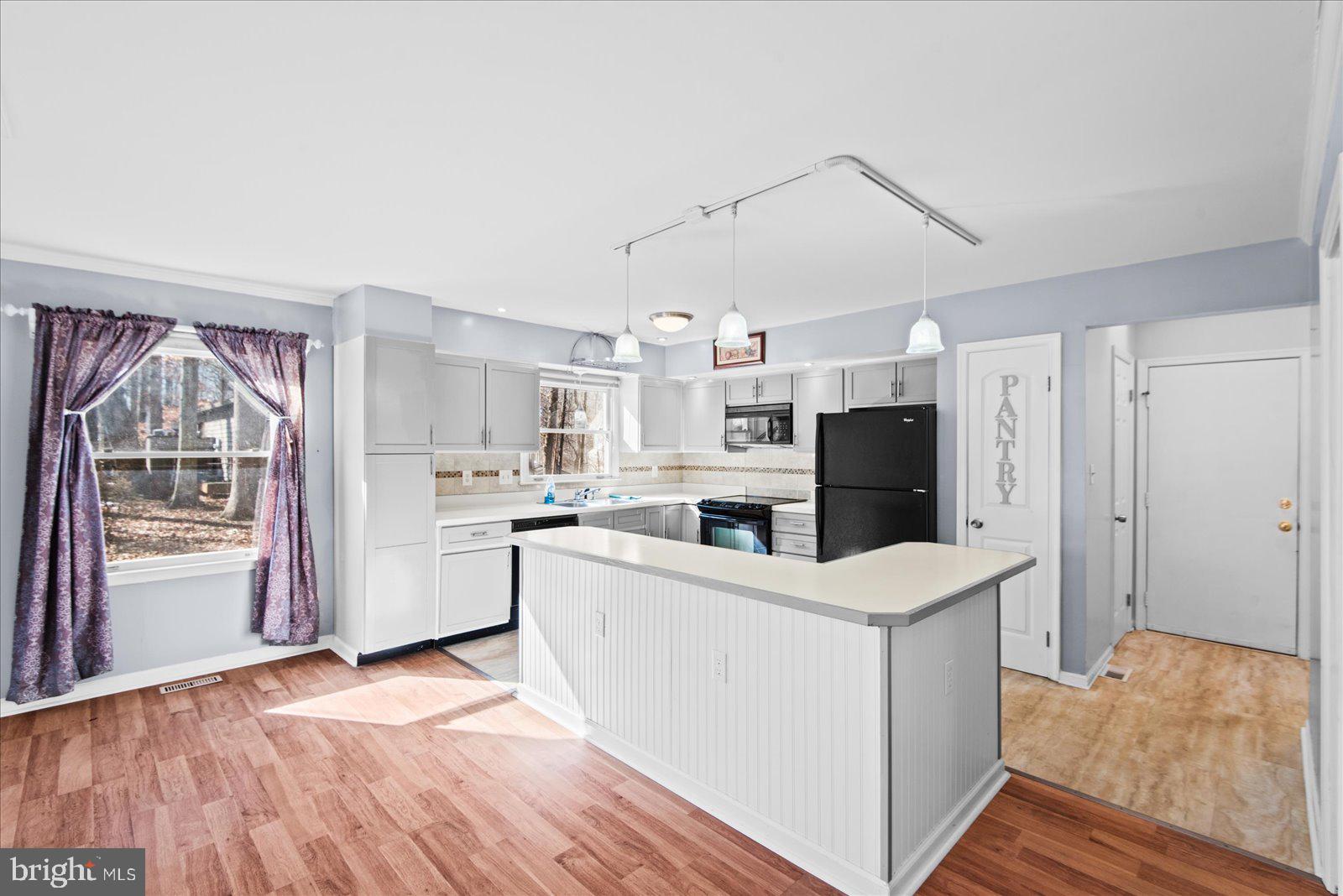 LAKE OF THE WOODS - Residential