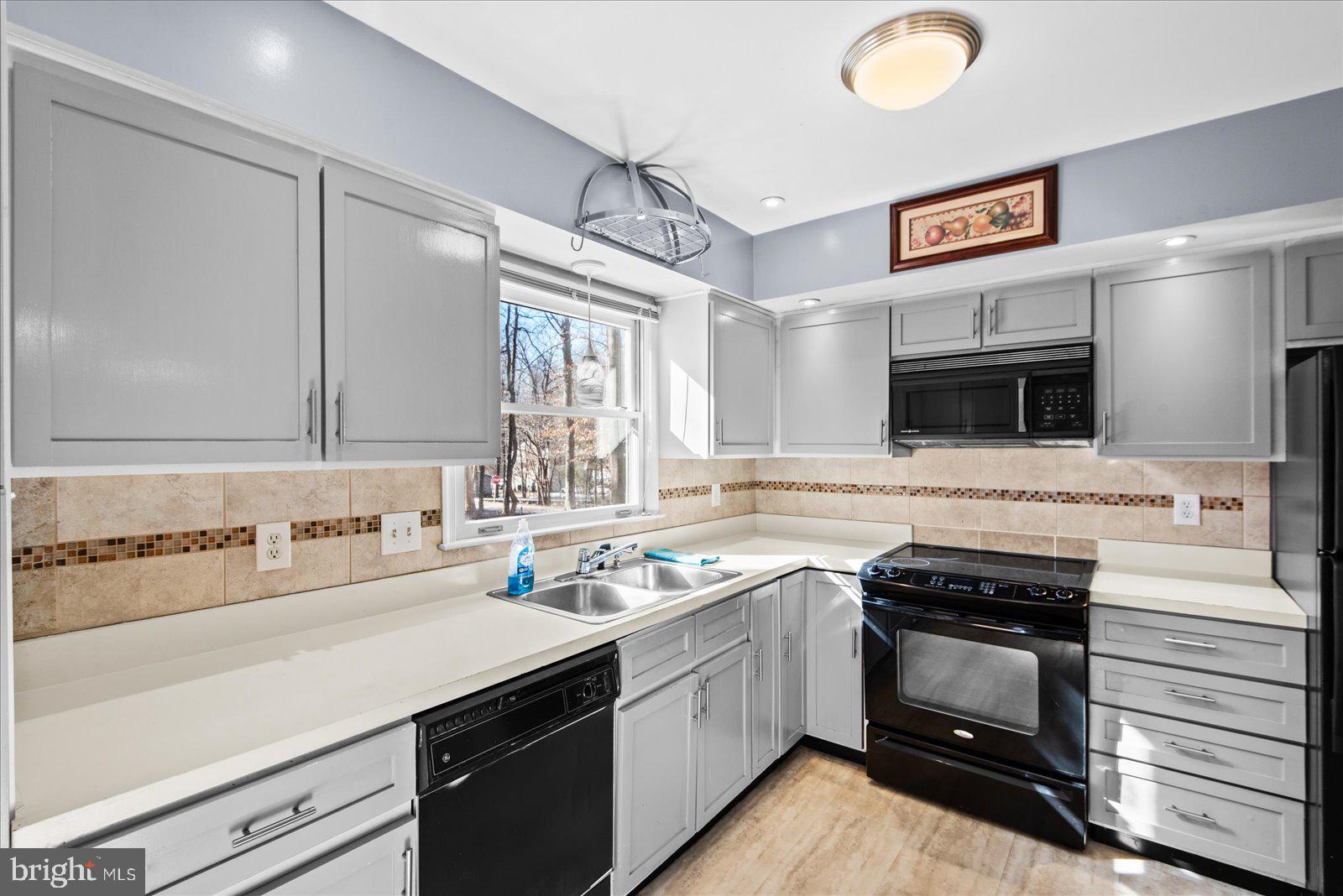 LAKE OF THE WOODS - Residential