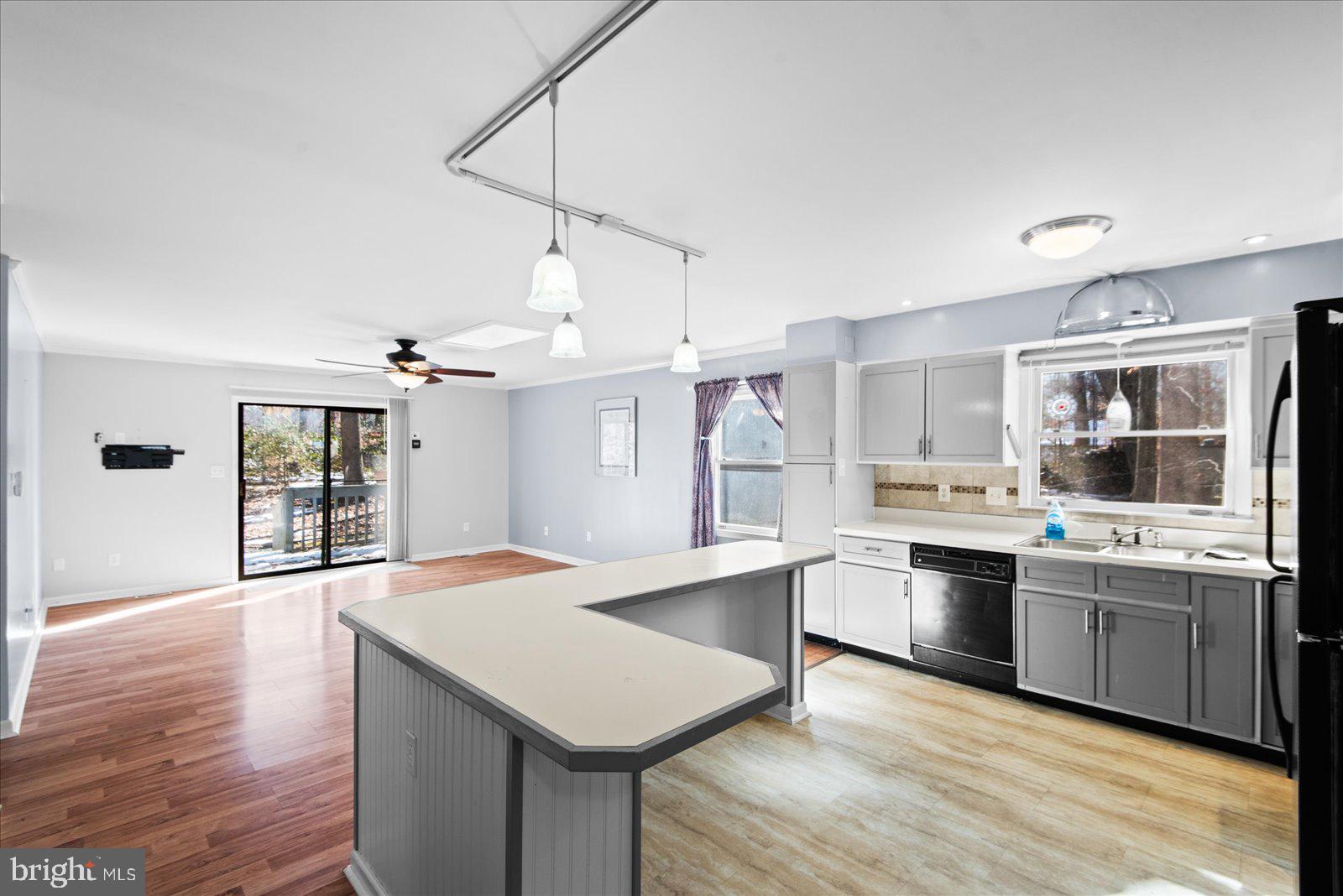 LAKE OF THE WOODS - Residential