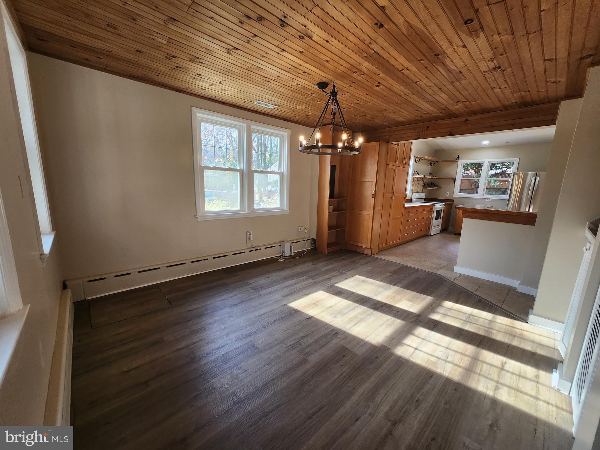 CAPE ST CLAIRE - Residential Lease