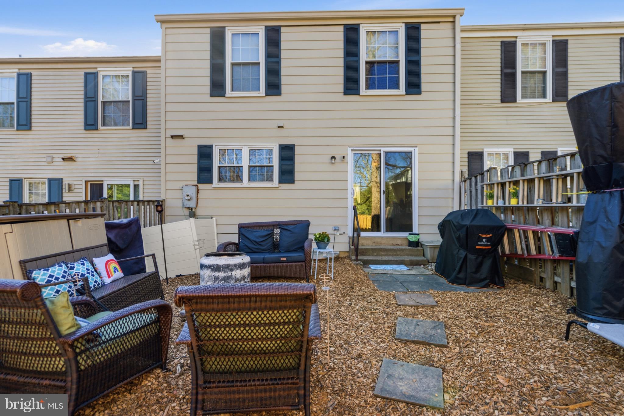 BURKE CENTRE - Residential