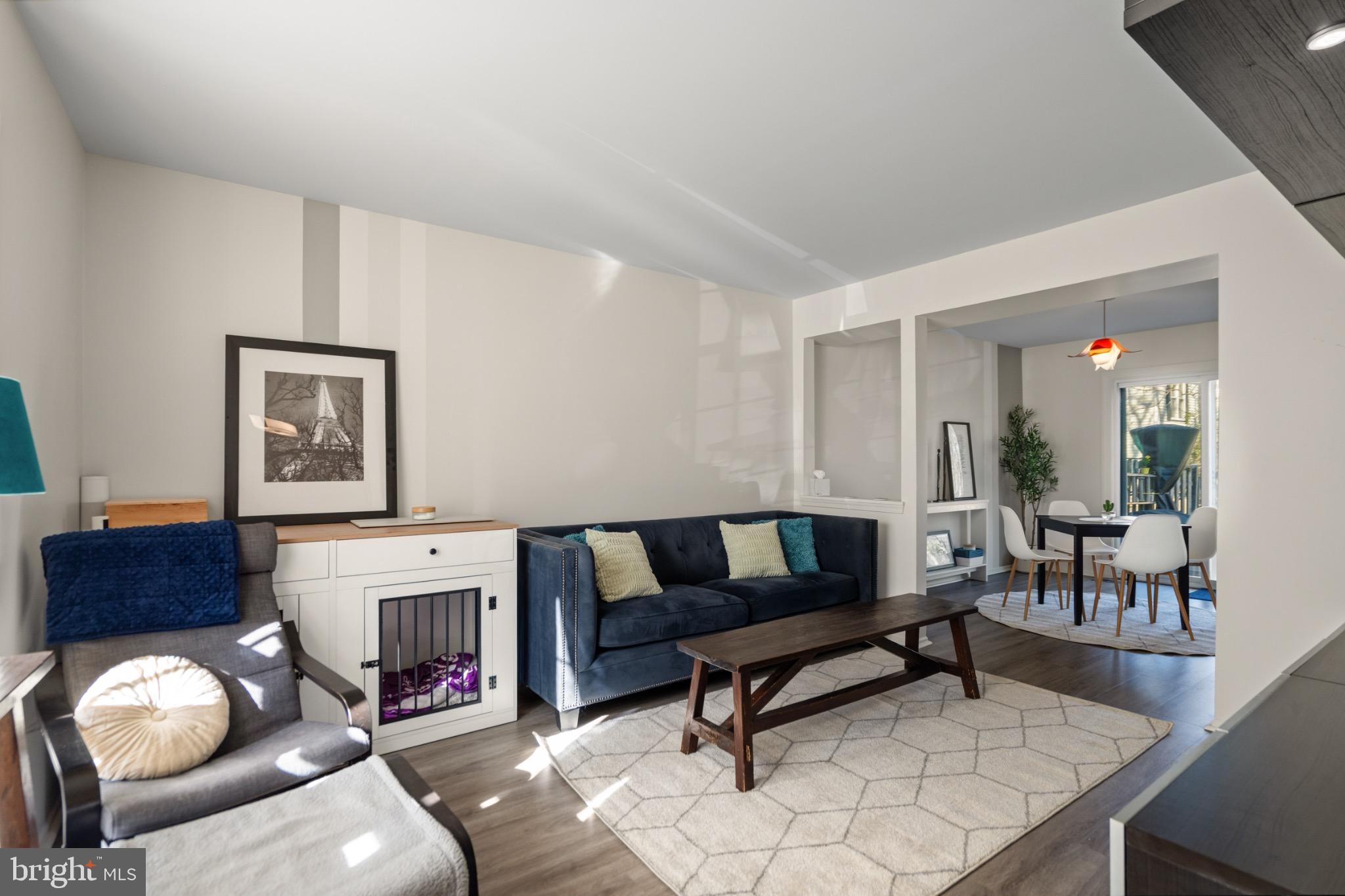 BURKE CENTRE - Residential