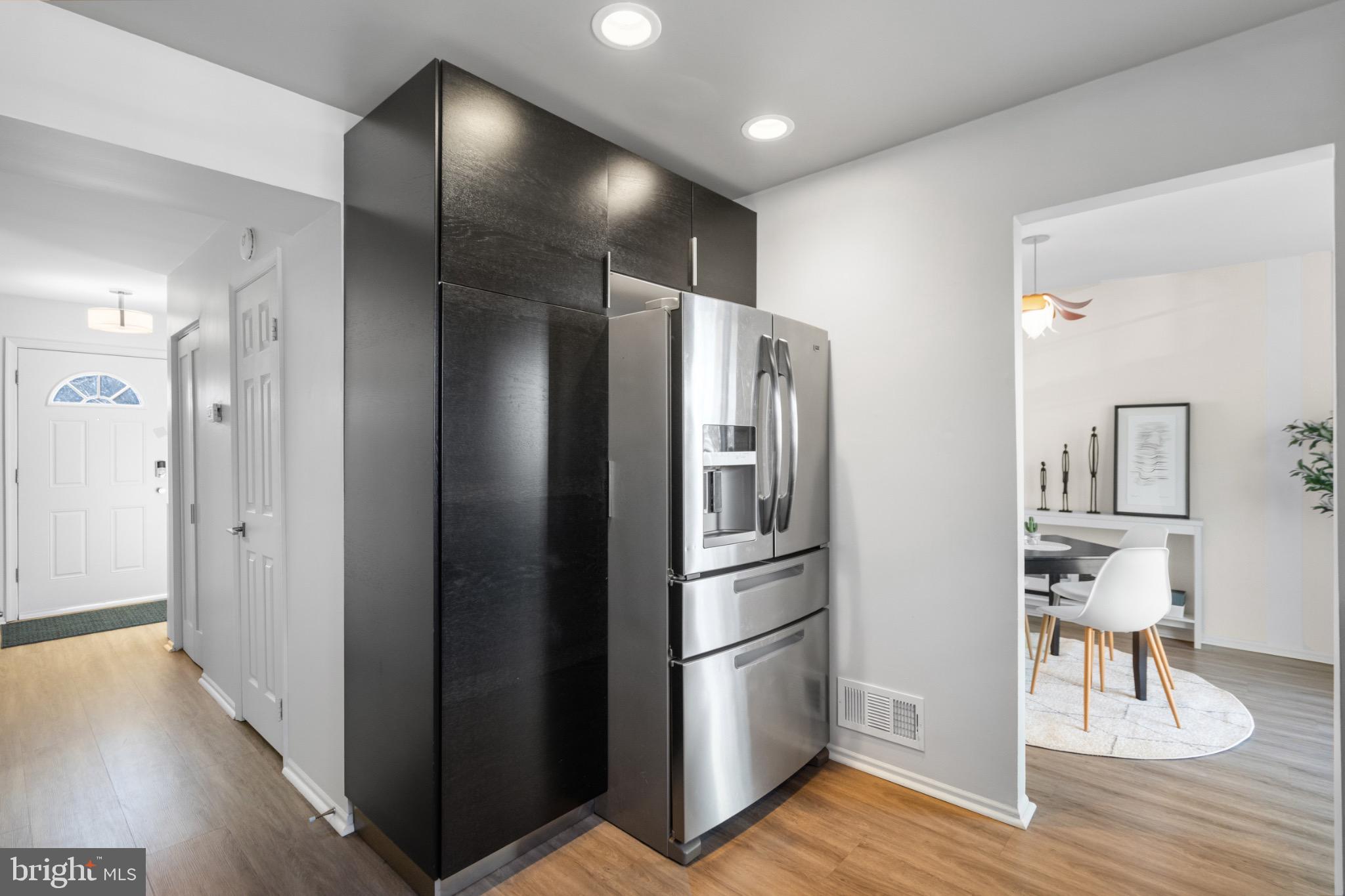 BURKE CENTRE - Residential