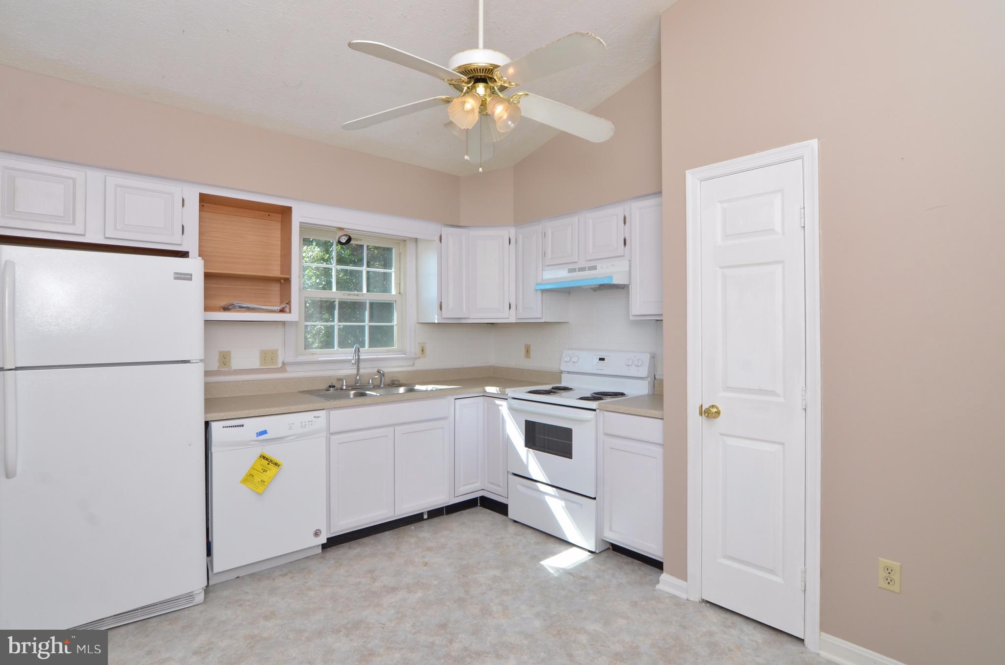 MAPLE GROVE - Residential