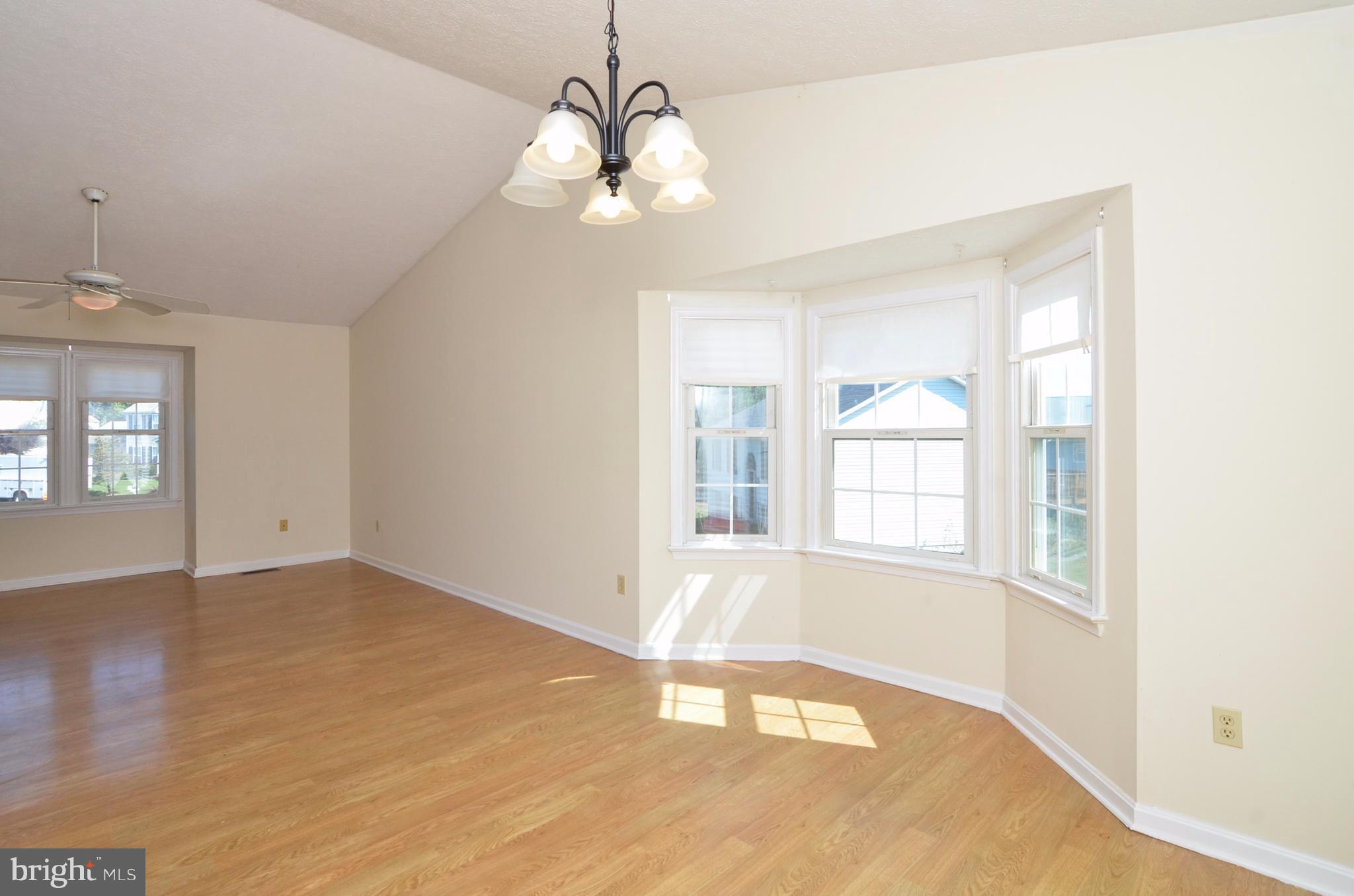 MAPLE GROVE - Residential