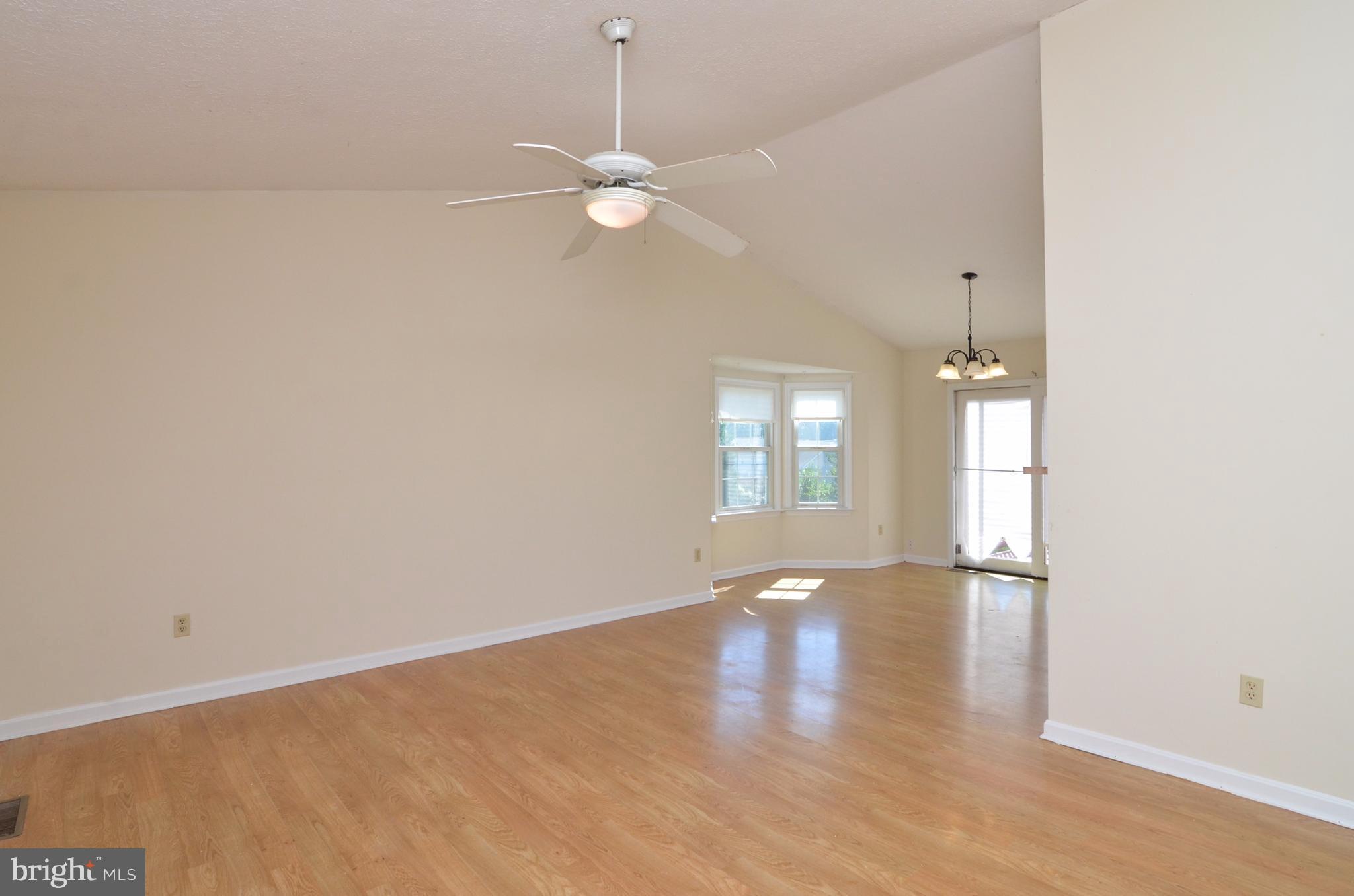 MAPLE GROVE - Residential