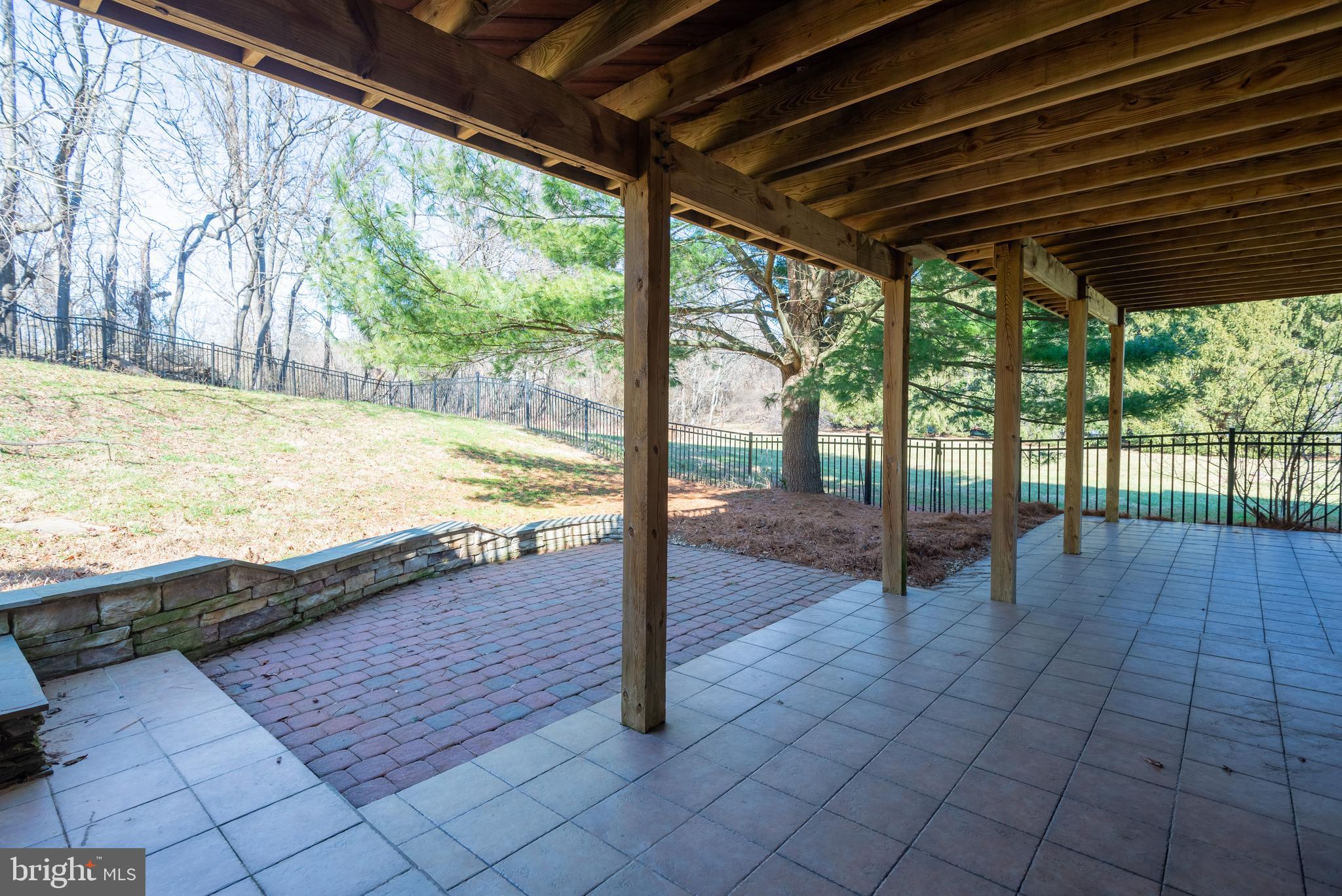 WESTSIDE - Residential