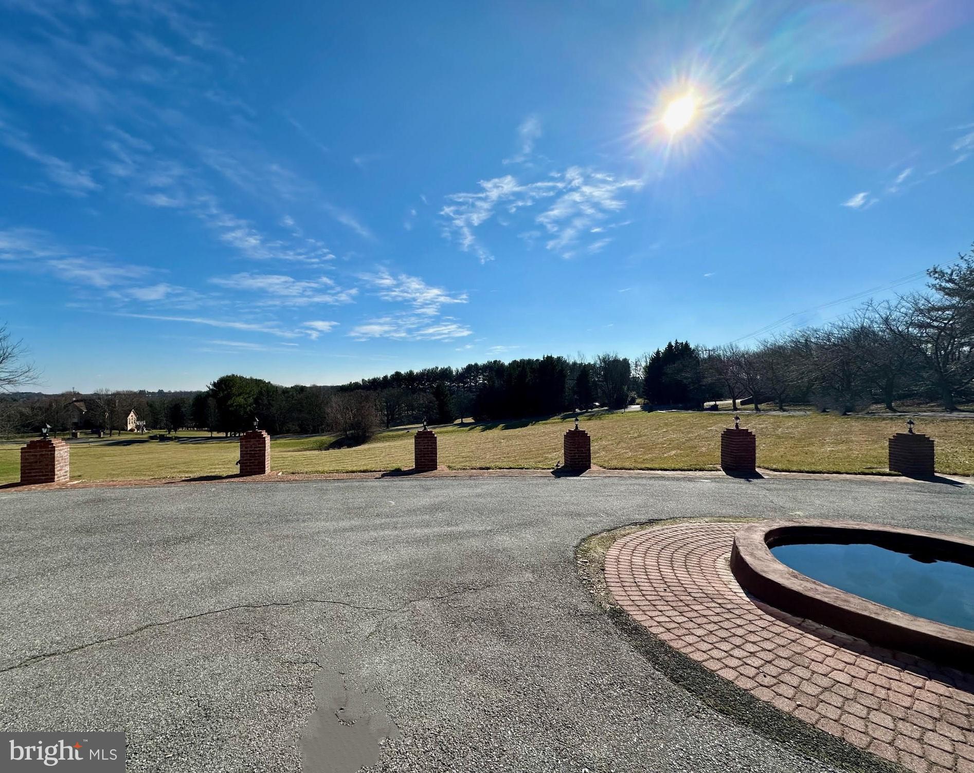 WESTSIDE - Residential