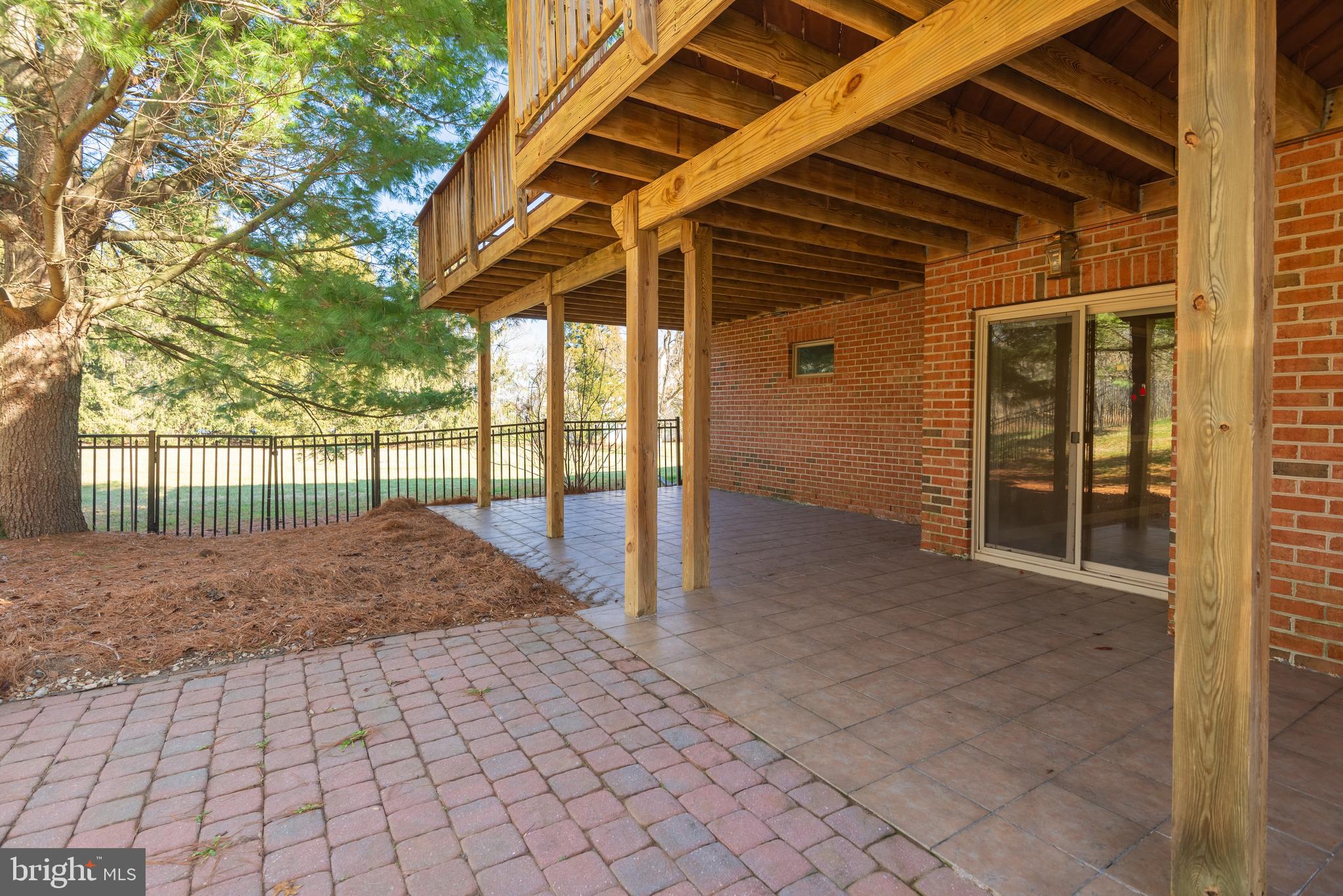 WESTSIDE - Residential