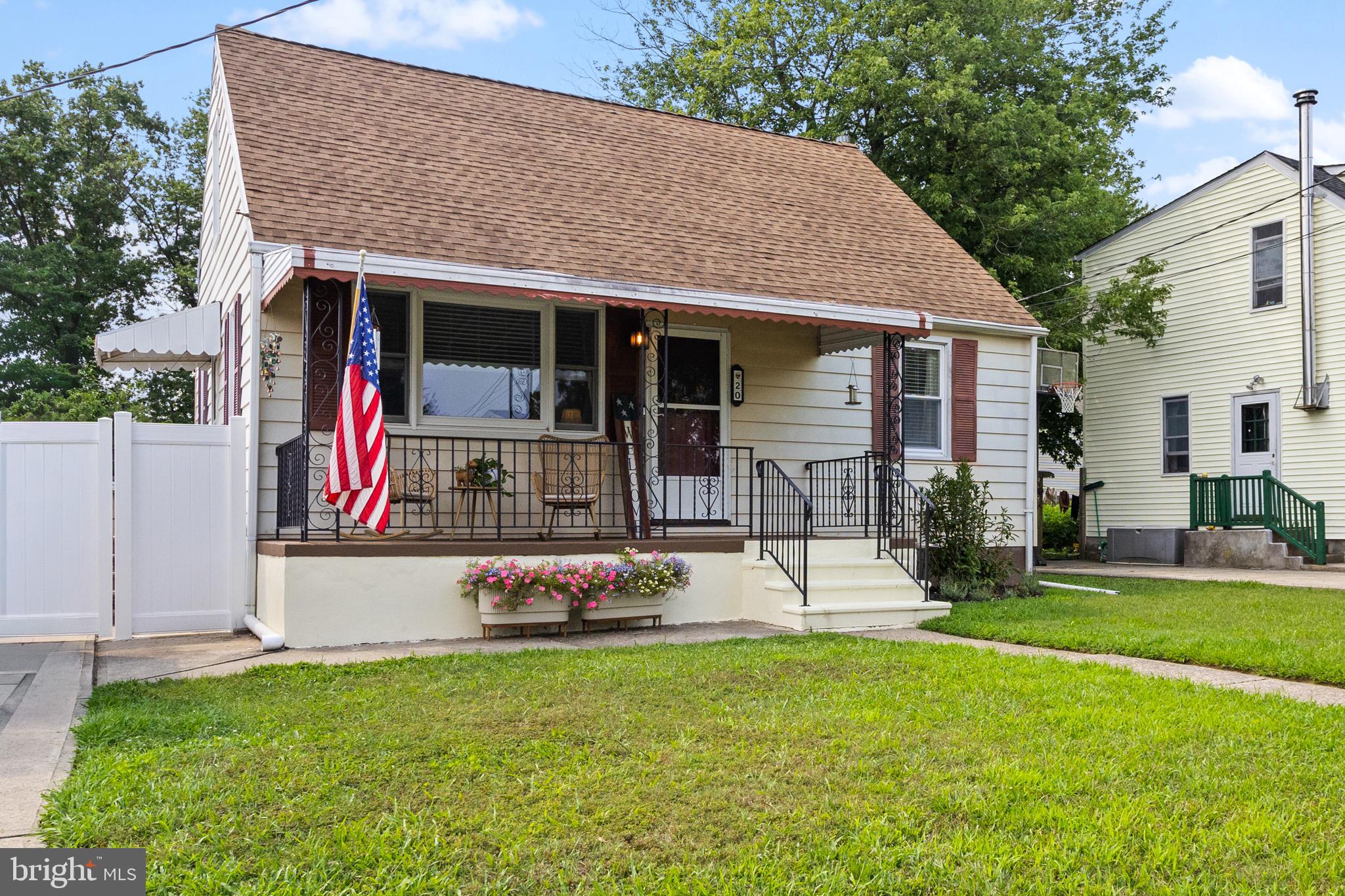 20 THORNTOWN LANE