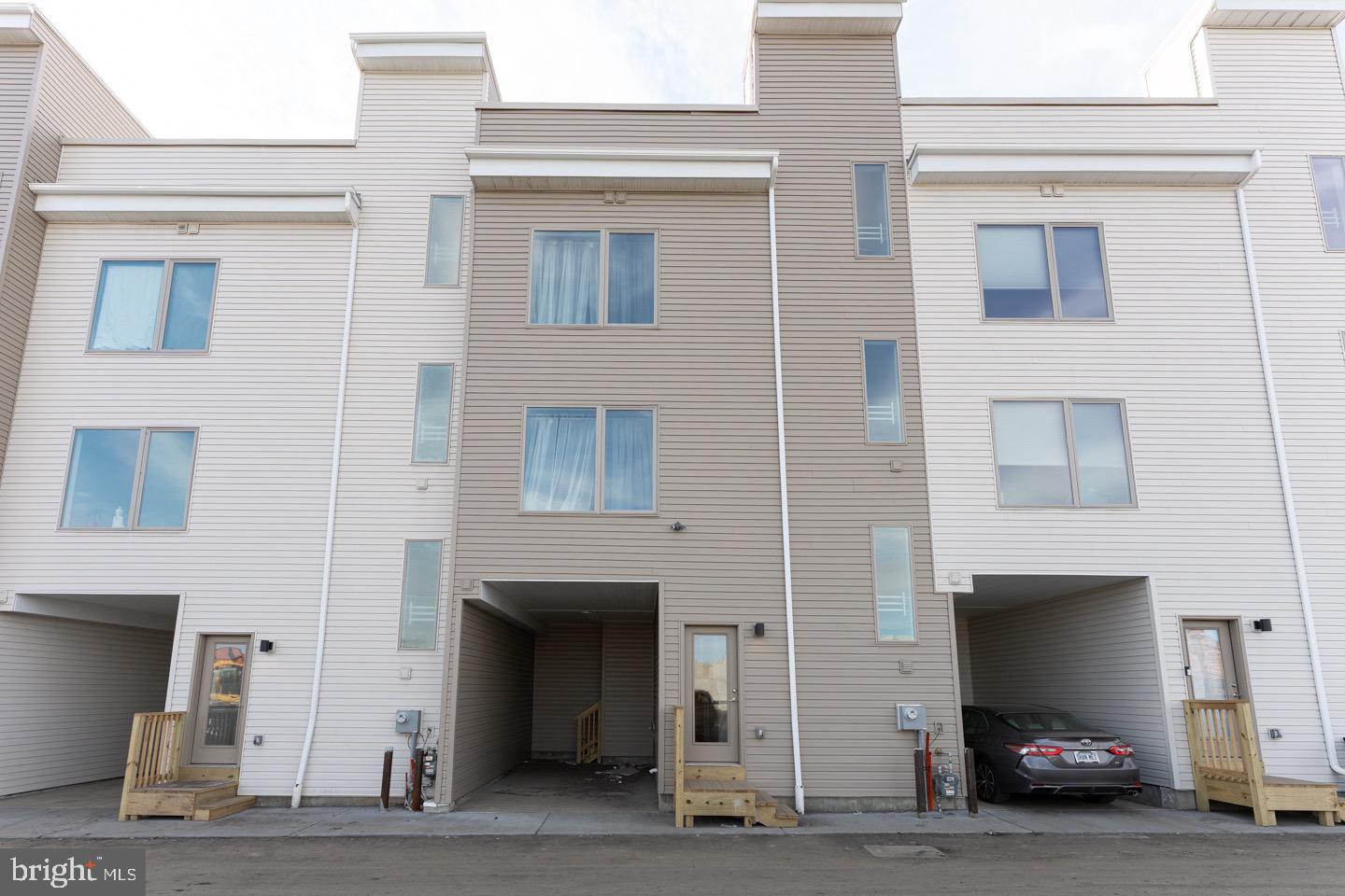 FISHTOWN - Residential Lease