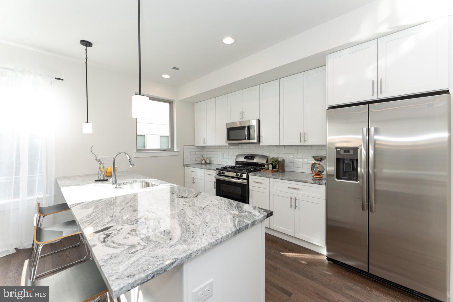 FISHTOWN - Residential Lease