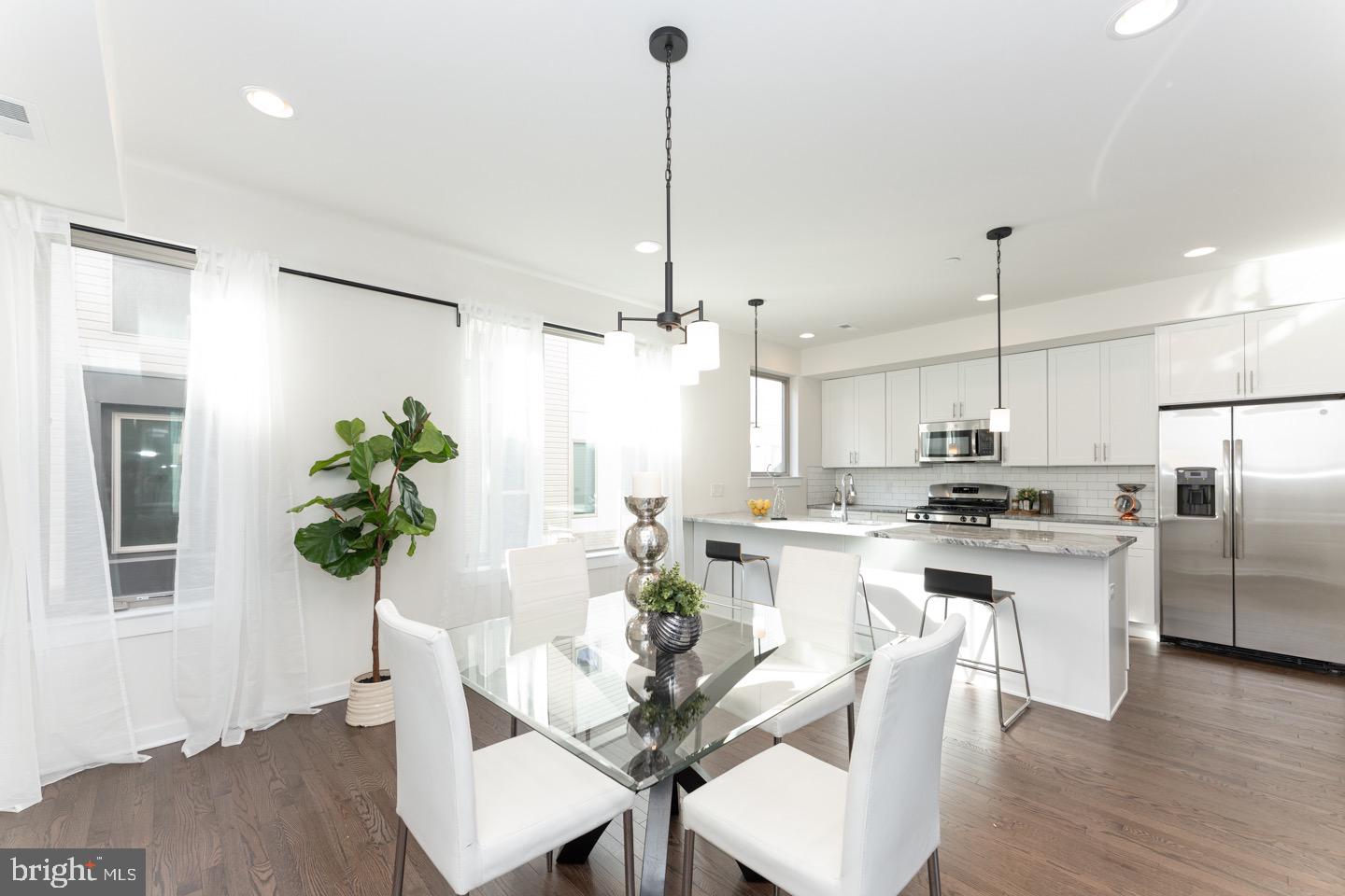 FISHTOWN - Residential Lease