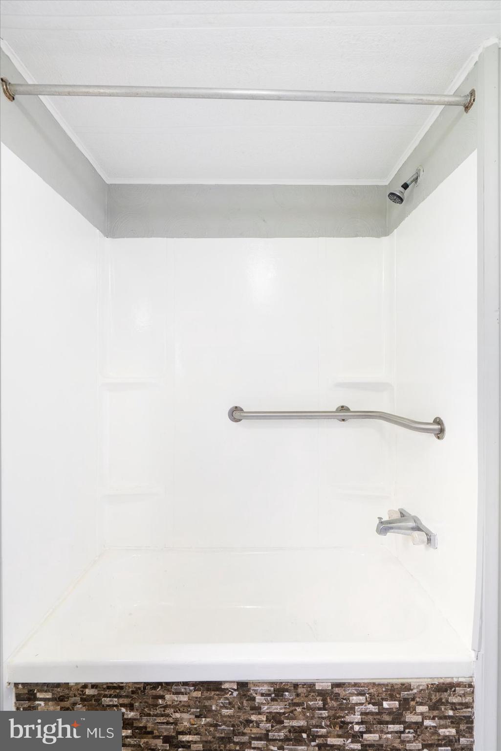 NORTH EAST - Residential