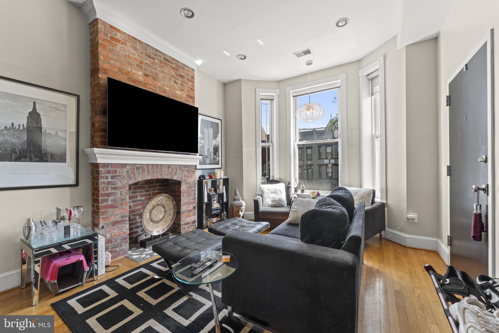 241 FLORIDA AVENUE NW 2