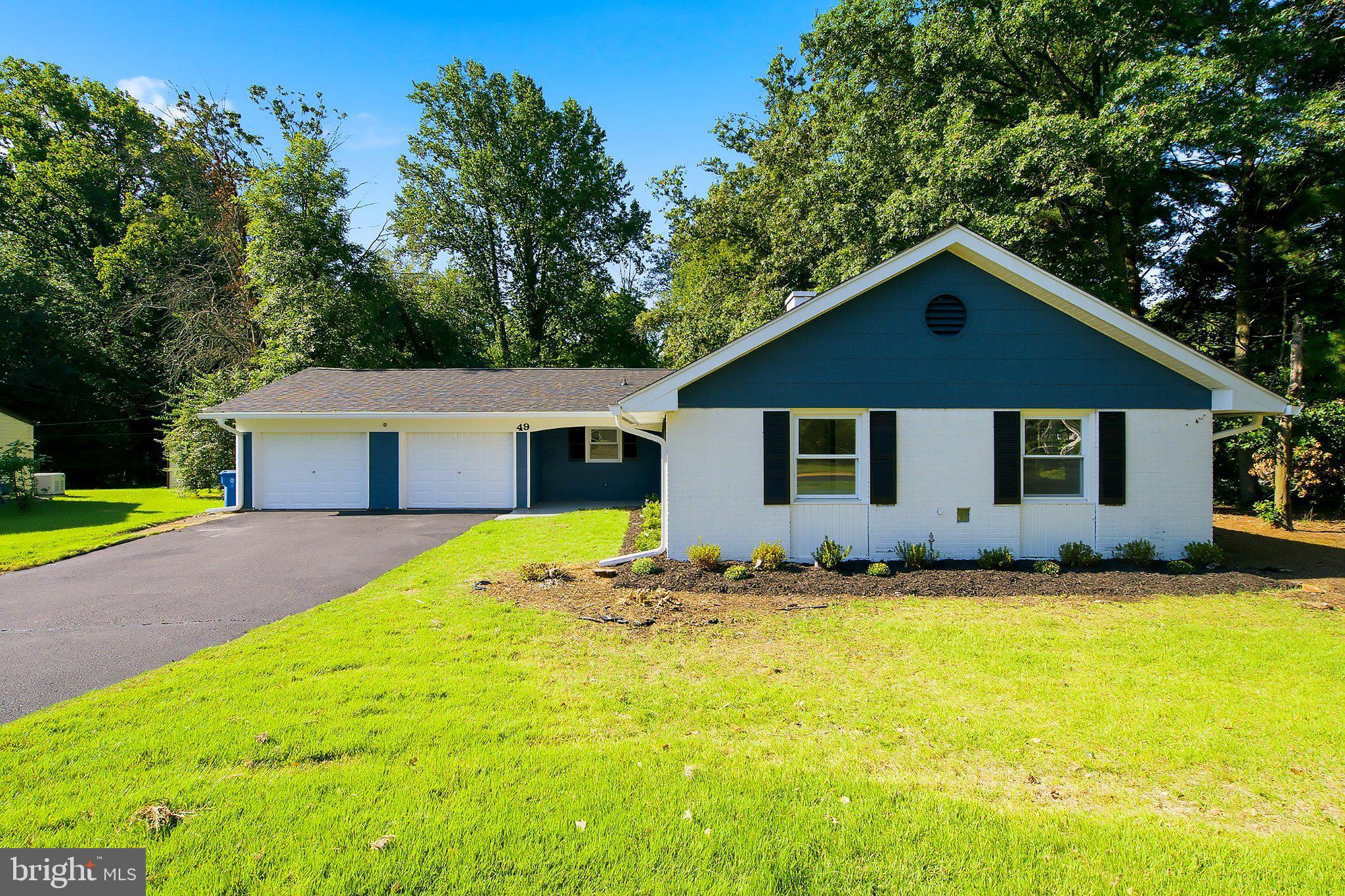 49 BONNIE LANE