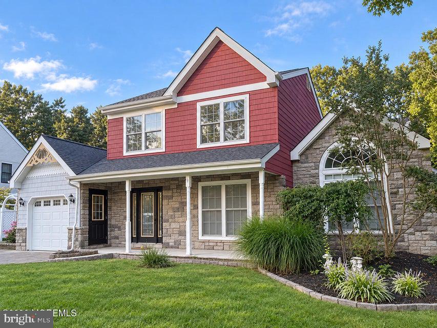 104 SPRUCE CIRCLE N