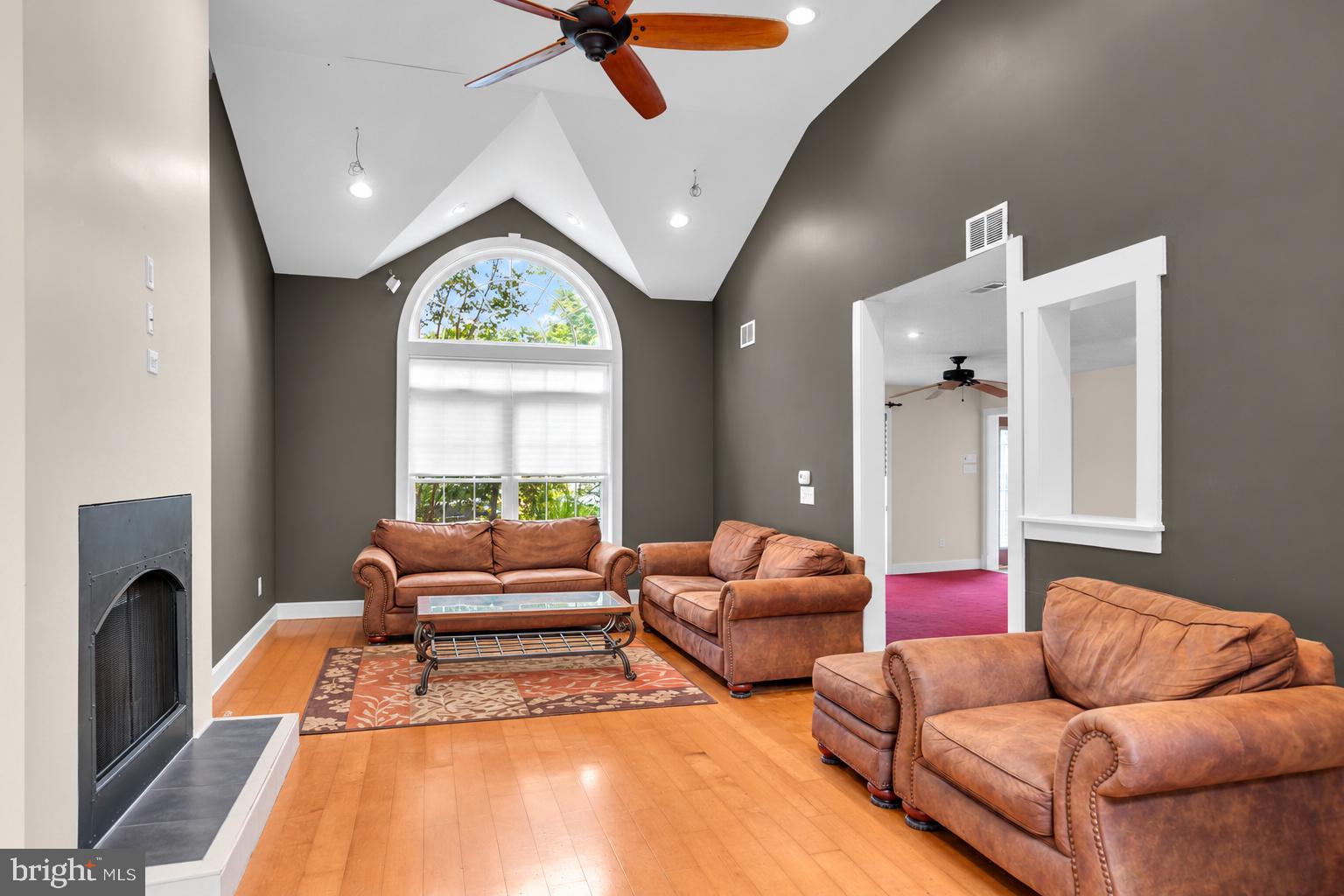 104 SPRUCE CIRCLE N