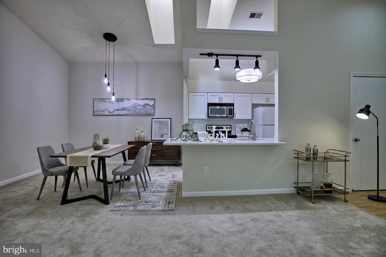 7701 LAFAYETTE FOREST DRIVE 31