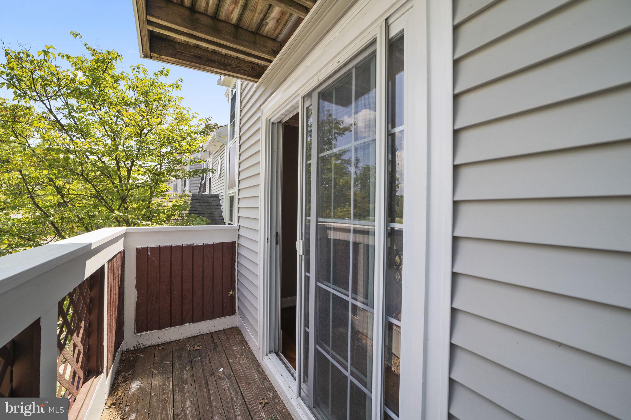 GRAYS POINTE - Residential