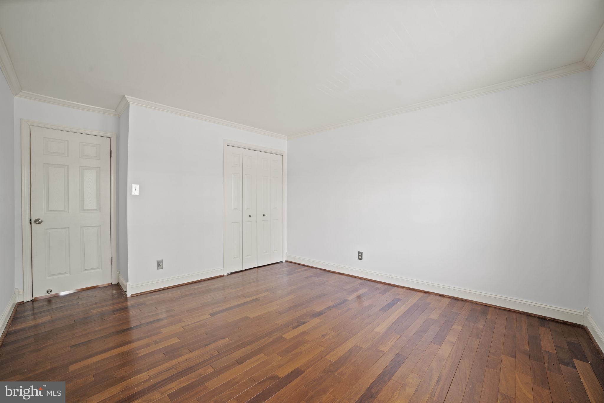 GRAYS POINTE - Residential