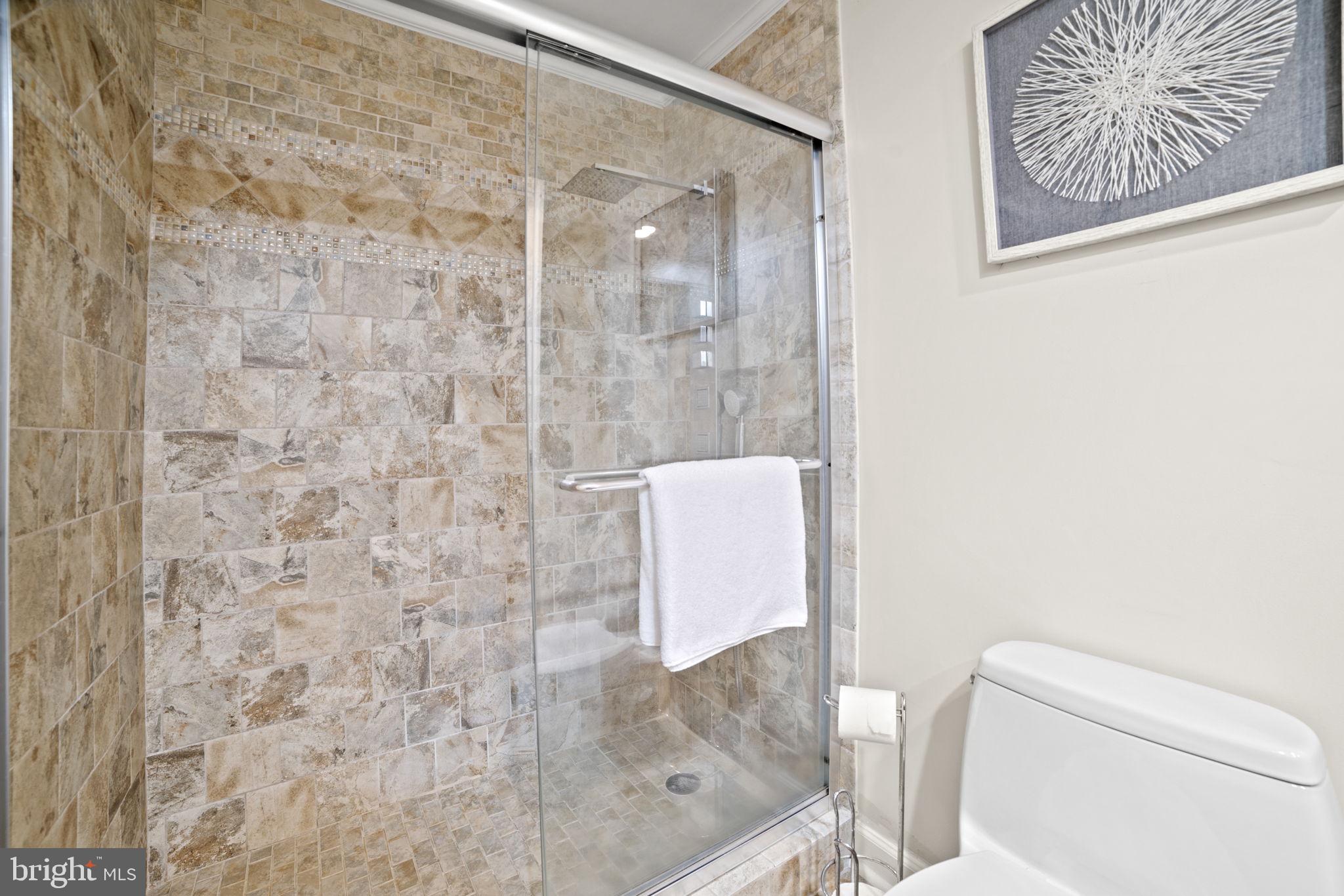 GRAYS POINTE - Residential