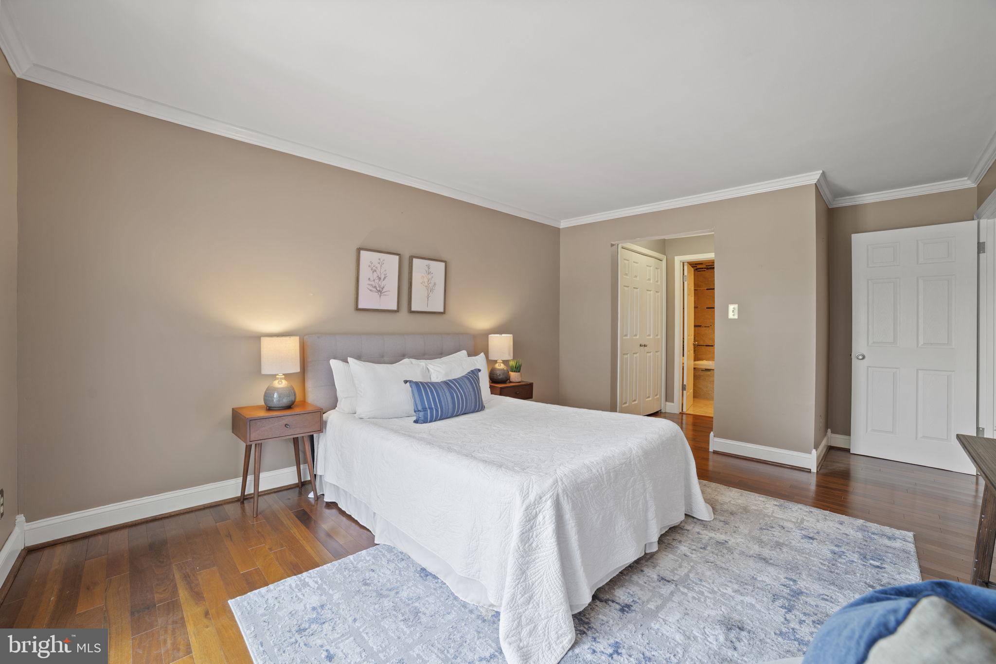 GRAYS POINTE - Residential