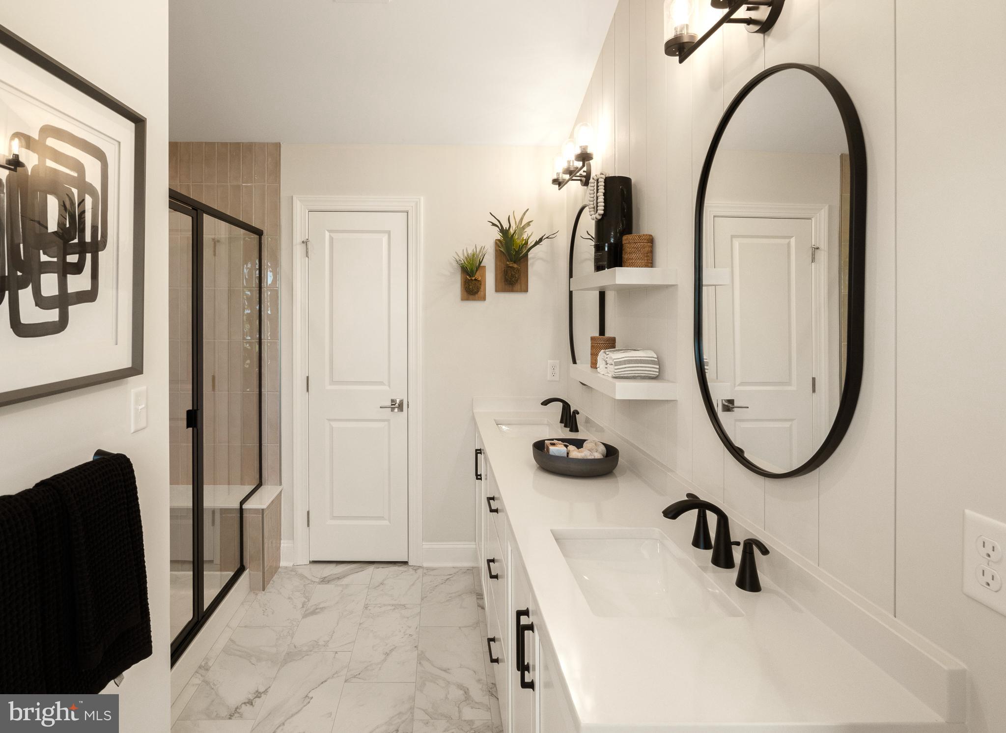 MASON SQUARE - Residential