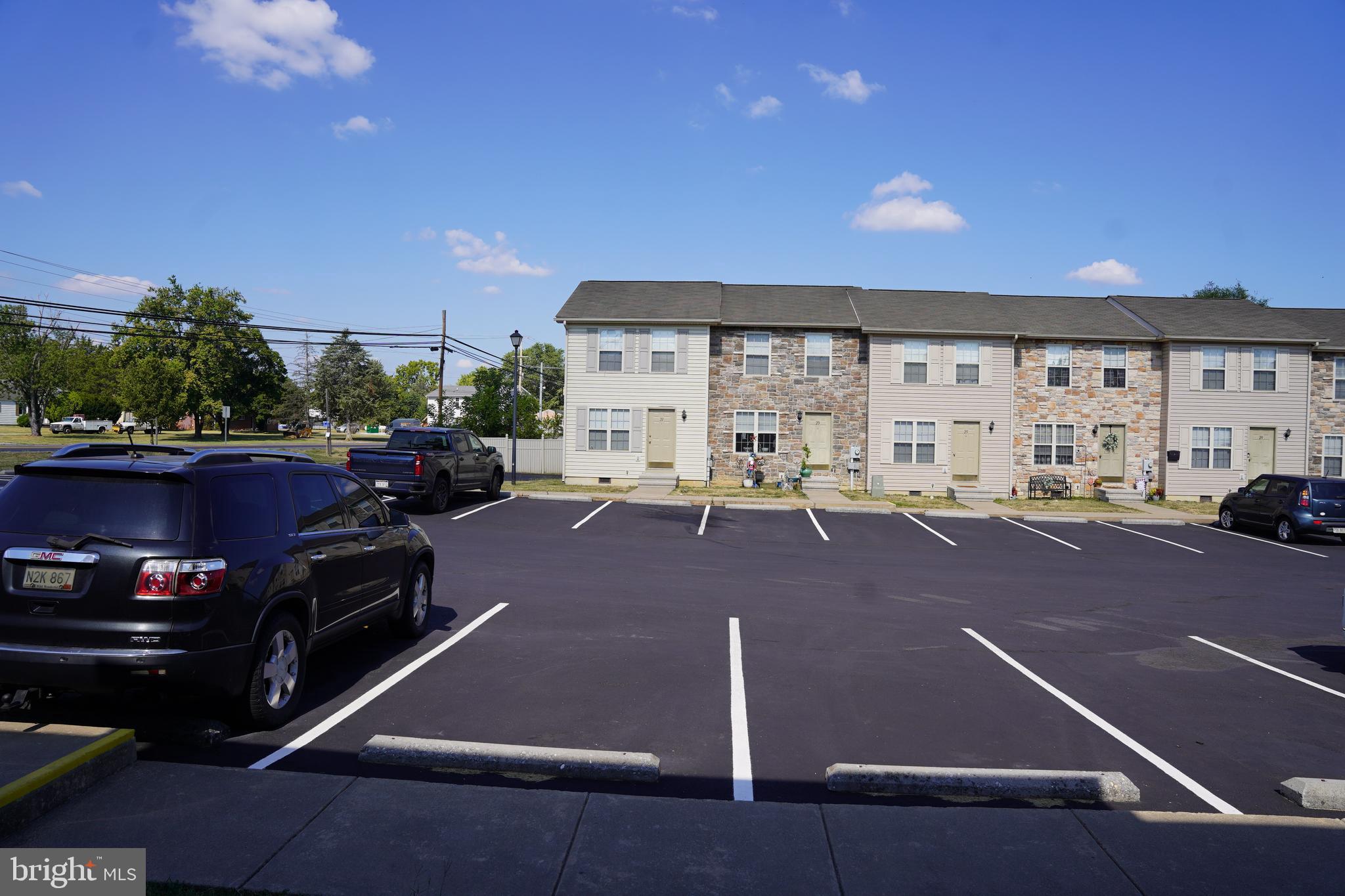 SULPHUR SPRINGS TOWNHOMES - Residential Lease