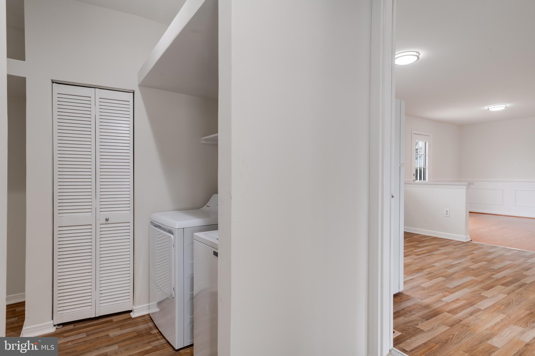 CRESTWOOD KNOLLS PH 1 - Residential