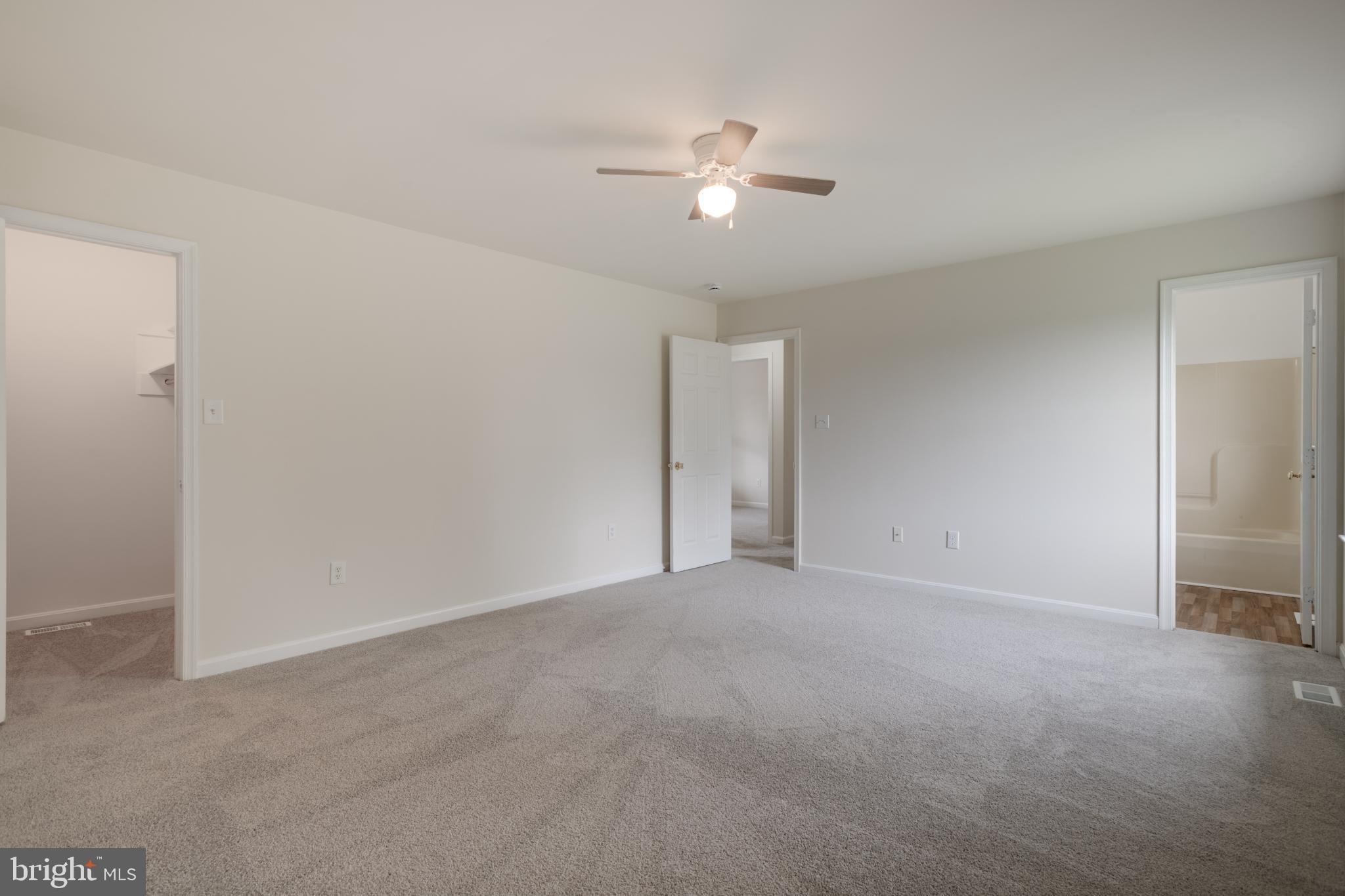 CRESTWOOD KNOLLS PH 1 - Residential